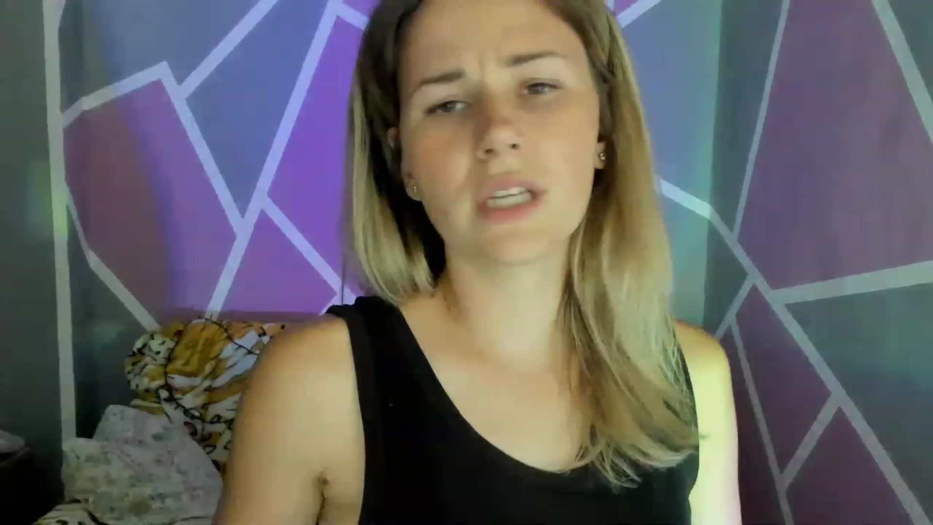 Gallery image thumbnail from UkrBeauty's myfreecams stream on, 08/21/2023, 17:30 image 14 of 20
