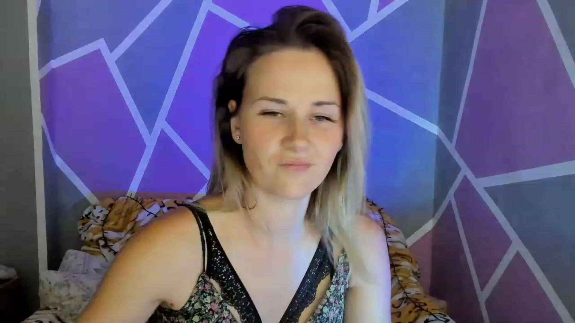Gallery image thumbnail from UkrBeauty's myfreecams stream on, 08/23/2023, 15:22 image 1 of 20