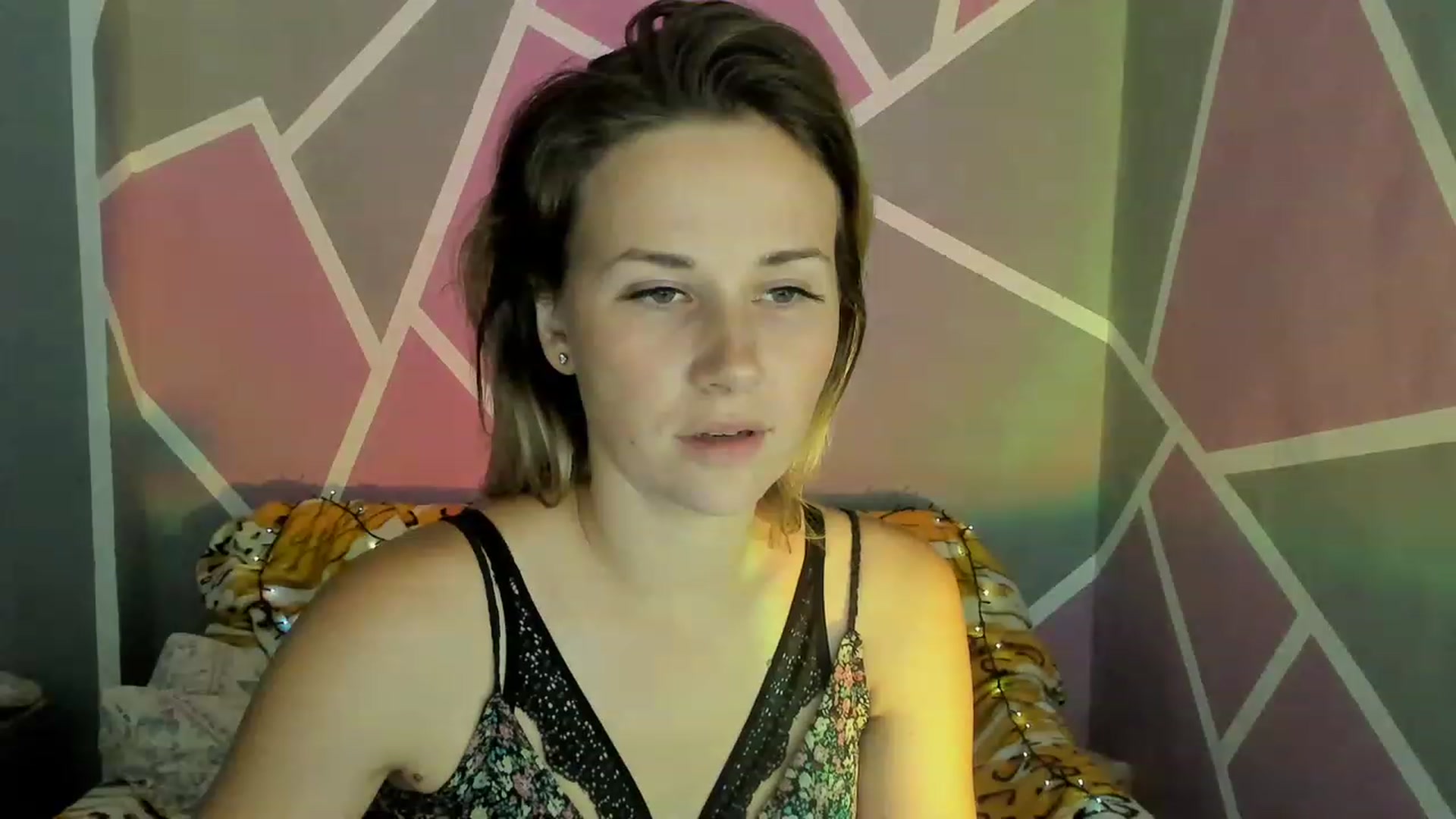 Gallery image thumbnail from UkrBeauty's myfreecams stream on, 08/23/2023, 15:22 image 2 of 20