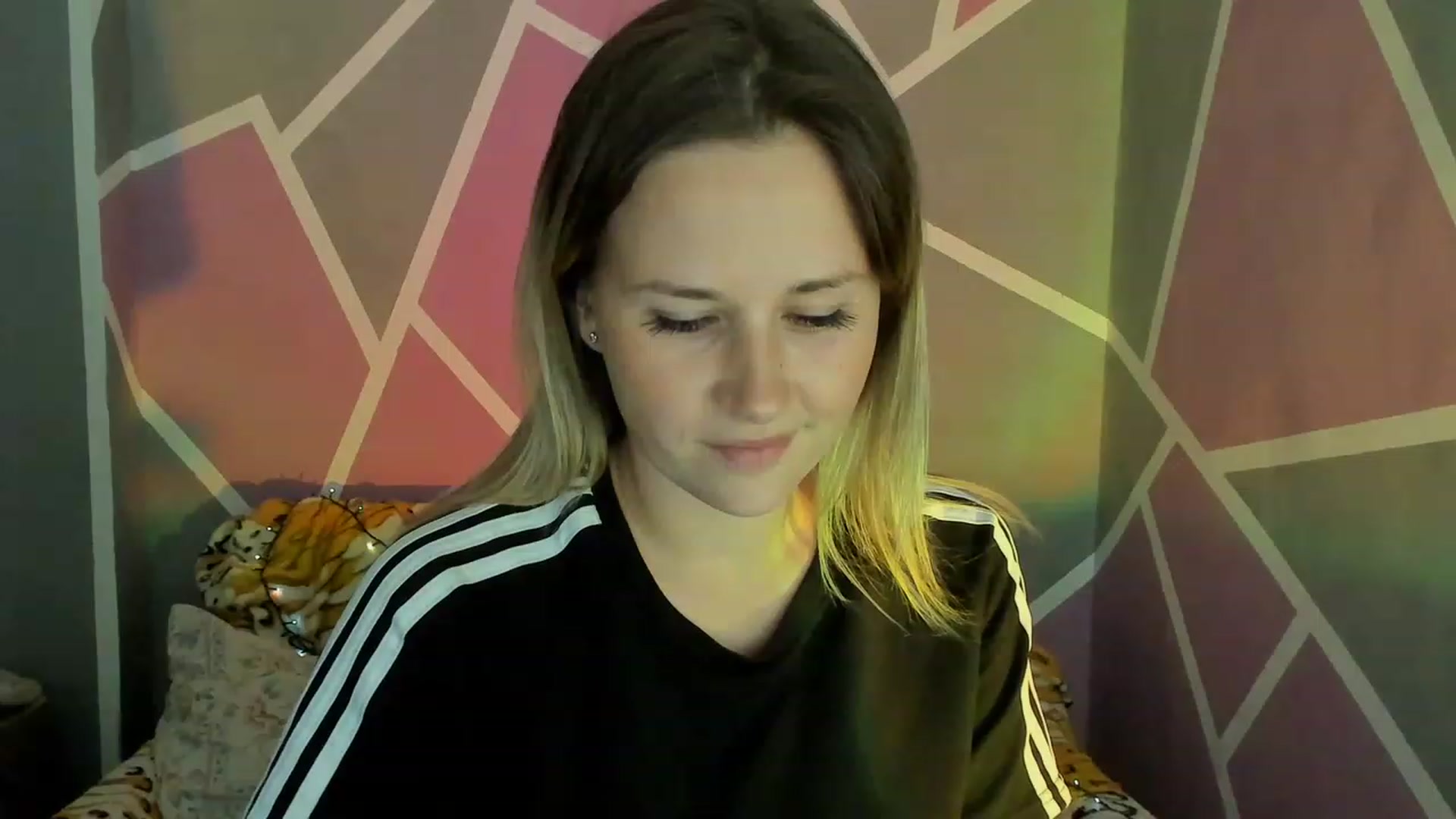 Gallery image thumbnail from UkrBeauty's myfreecams stream on, 08/25/2023, 15:04 image 7 of 20