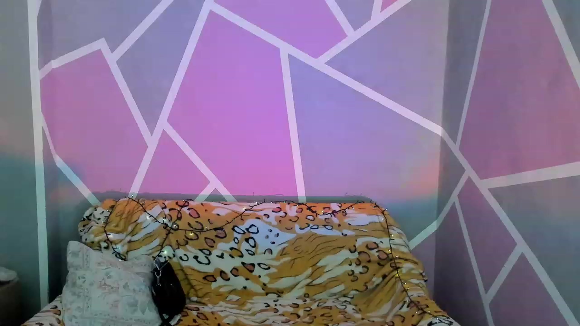 Gallery image thumbnail from UkrBeauty's myfreecams stream on, 08/25/2023, 15:04 image 10 of 20