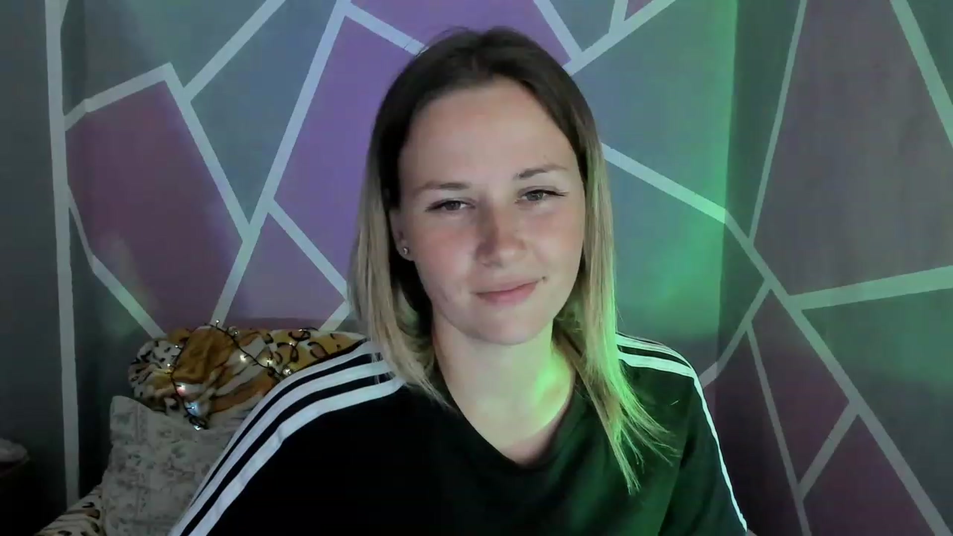 Gallery image thumbnail from UkrBeauty's myfreecams stream on, 08/25/2023, 15:04 image 20 of 20