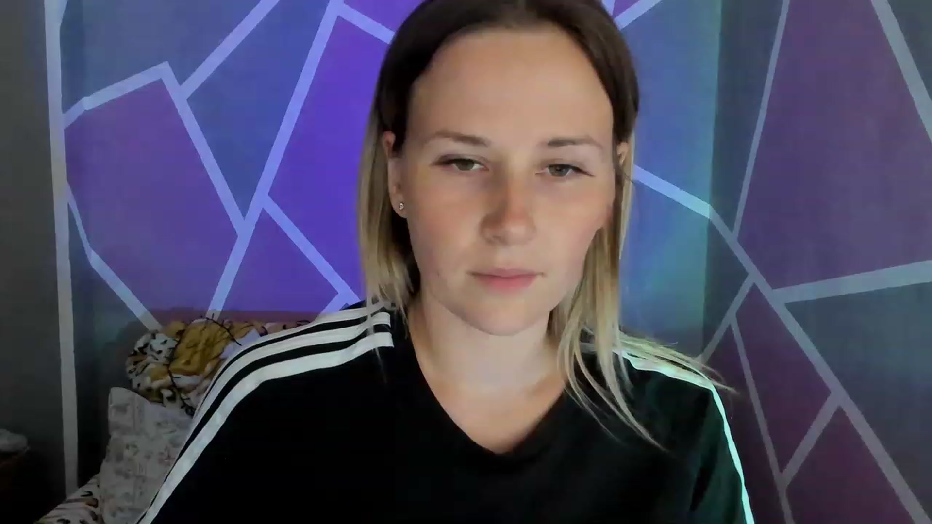 Gallery image thumbnail from UkrBeauty's myfreecams stream on, 08/25/2023, 16:10 image 9 of 20
