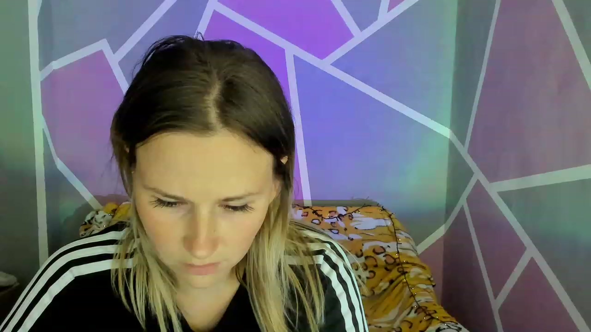 Gallery image thumbnail from UkrBeauty's myfreecams stream on, 08/25/2023, 16:10 image 16 of 20