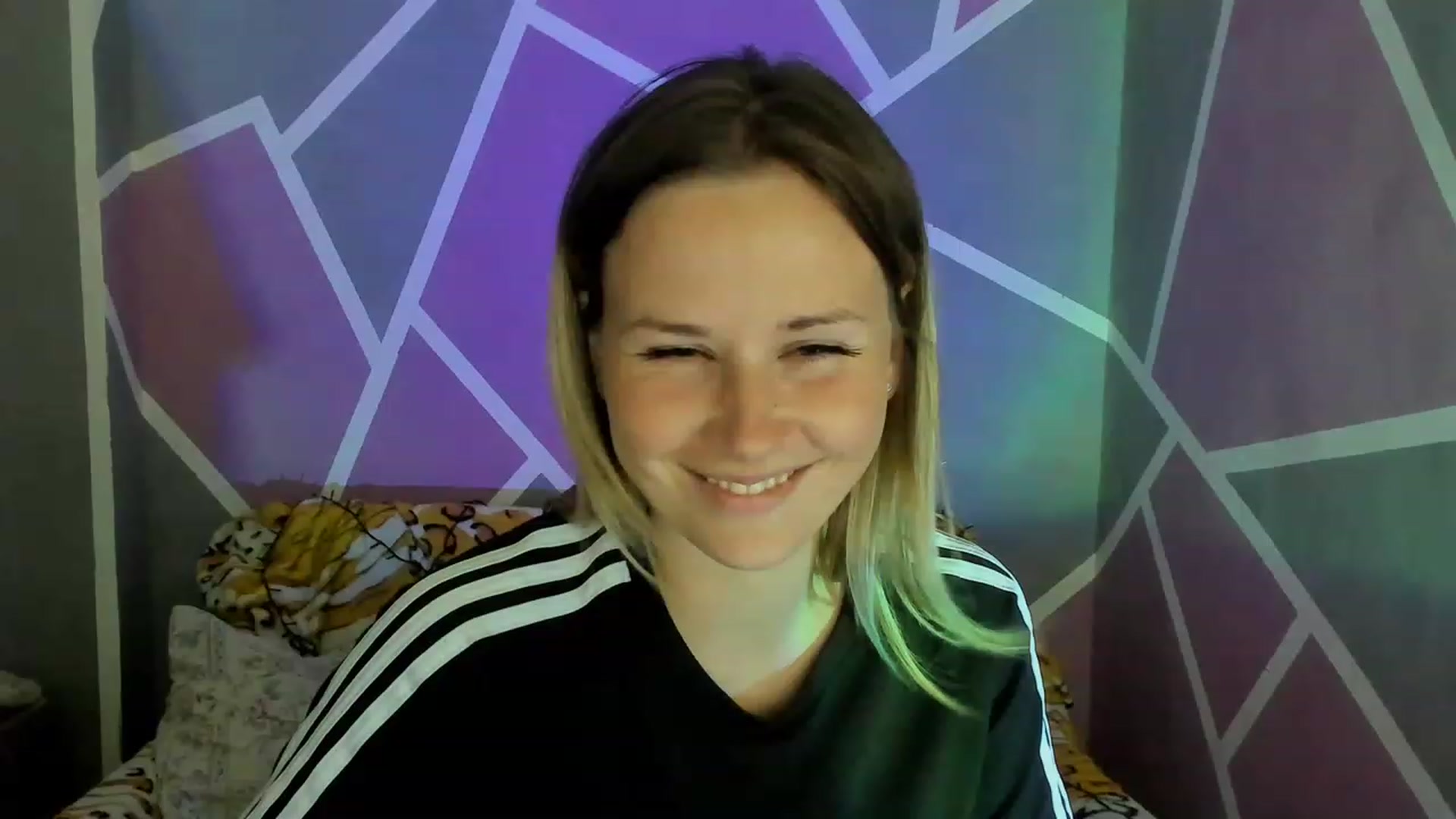 Gallery image thumbnail from UkrBeauty's myfreecams stream on, 08/25/2023, 16:10 image 12 of 20