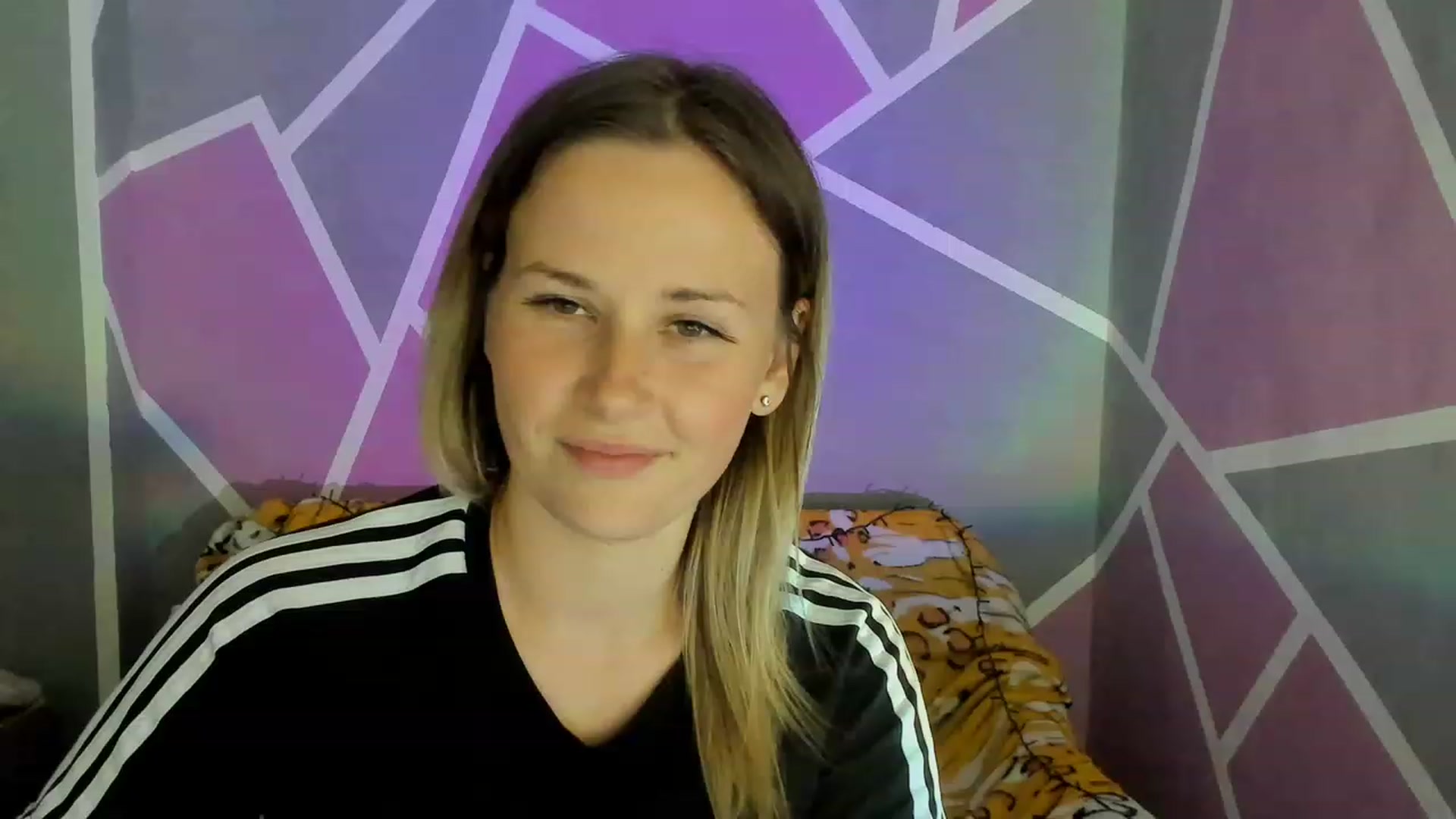 Gallery image thumbnail from UkrBeauty's myfreecams stream on, 08/25/2023, 16:43 image 13 of 20
