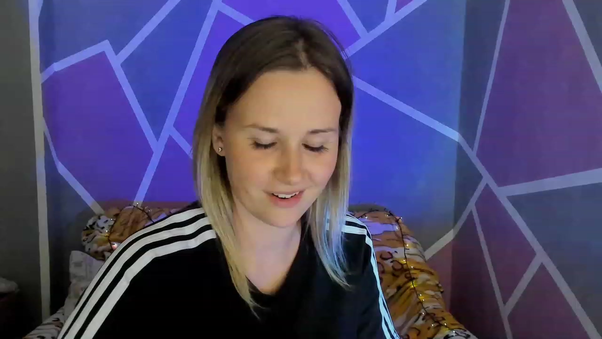 Gallery image thumbnail from UkrBeauty's myfreecams stream on, 08/25/2023, 16:43 image 6 of 20