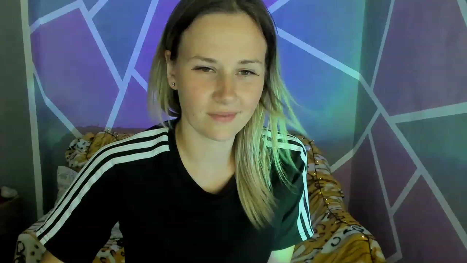 Gallery image thumbnail from UkrBeauty's myfreecams stream on, 08/25/2023, 16:43 image 19 of 20