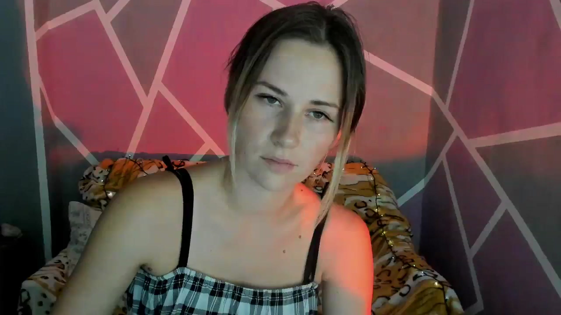 Gallery image thumbnail from UkrBeauty's myfreecams stream on, 08/26/2023, 18:25 image 19 of 20
