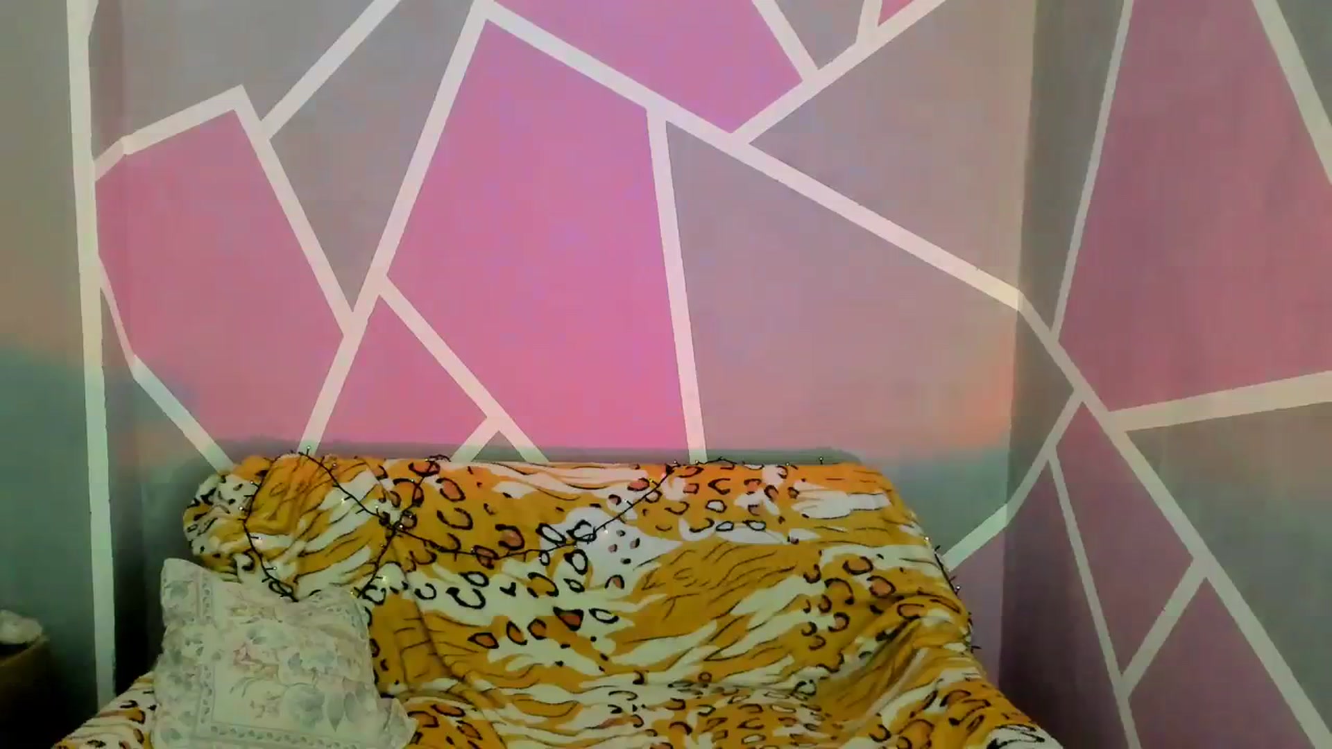 Gallery image thumbnail from UkrBeauty's myfreecams stream on, 08/29/2023, 17:54 image 12 of 20