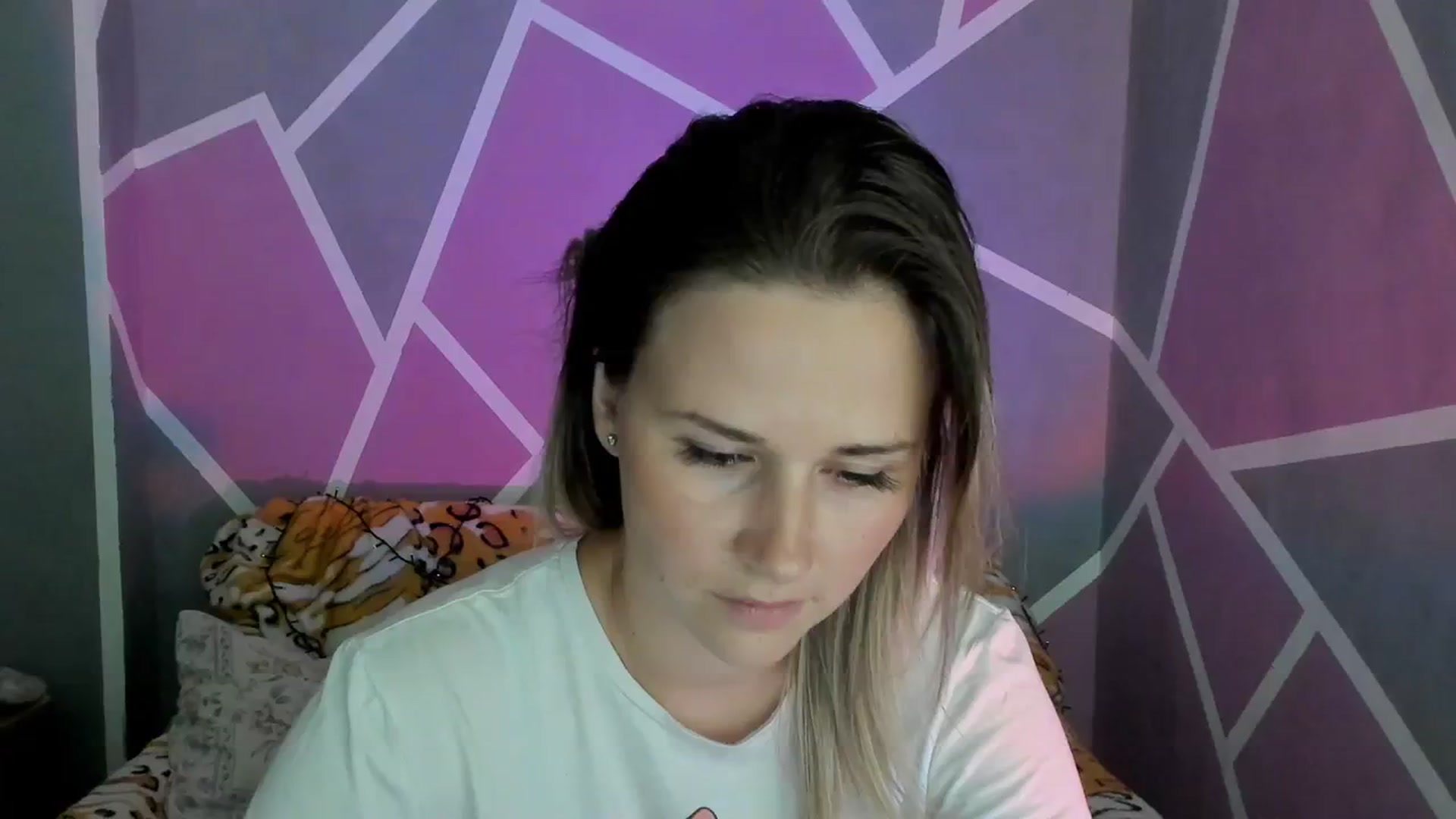 Gallery image thumbnail from UkrBeauty's myfreecams stream on, 08/29/2023, 17:54 image 8 of 20
