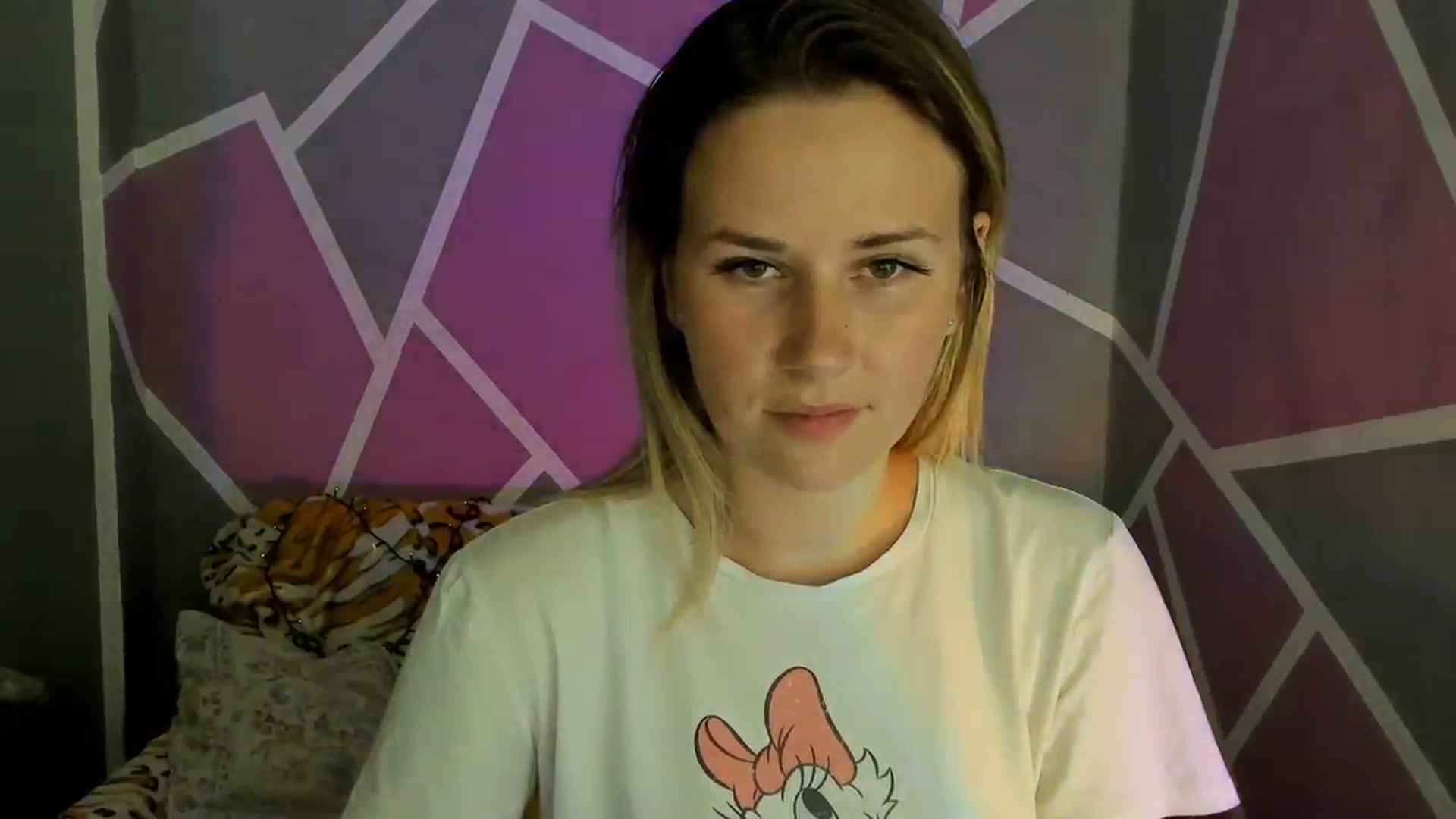 Gallery image thumbnail from UkrBeauty's myfreecams stream on, 08/29/2023, 17:54 image 16 of 20