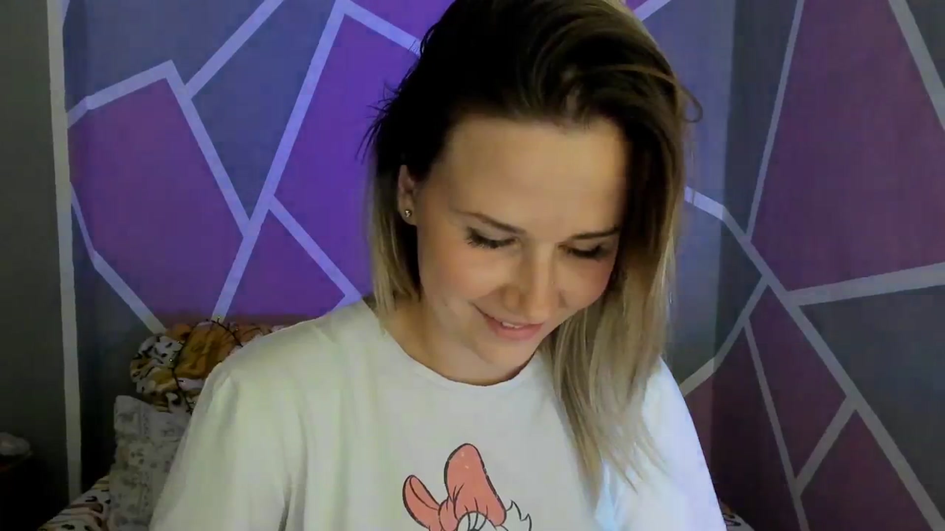 Gallery image thumbnail from UkrBeauty's myfreecams stream on, 08/29/2023, 17:54 image 4 of 20