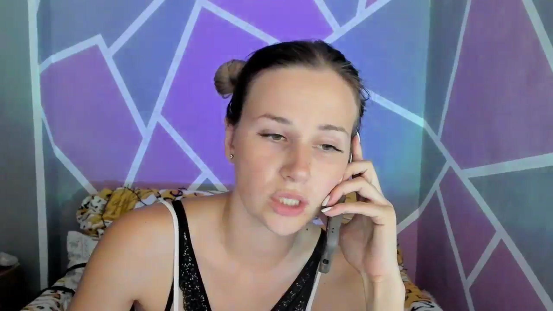 Gallery image thumbnail from UkrBeauty's myfreecams stream on, 08/31/2023, 15:39 image 10 of 20
