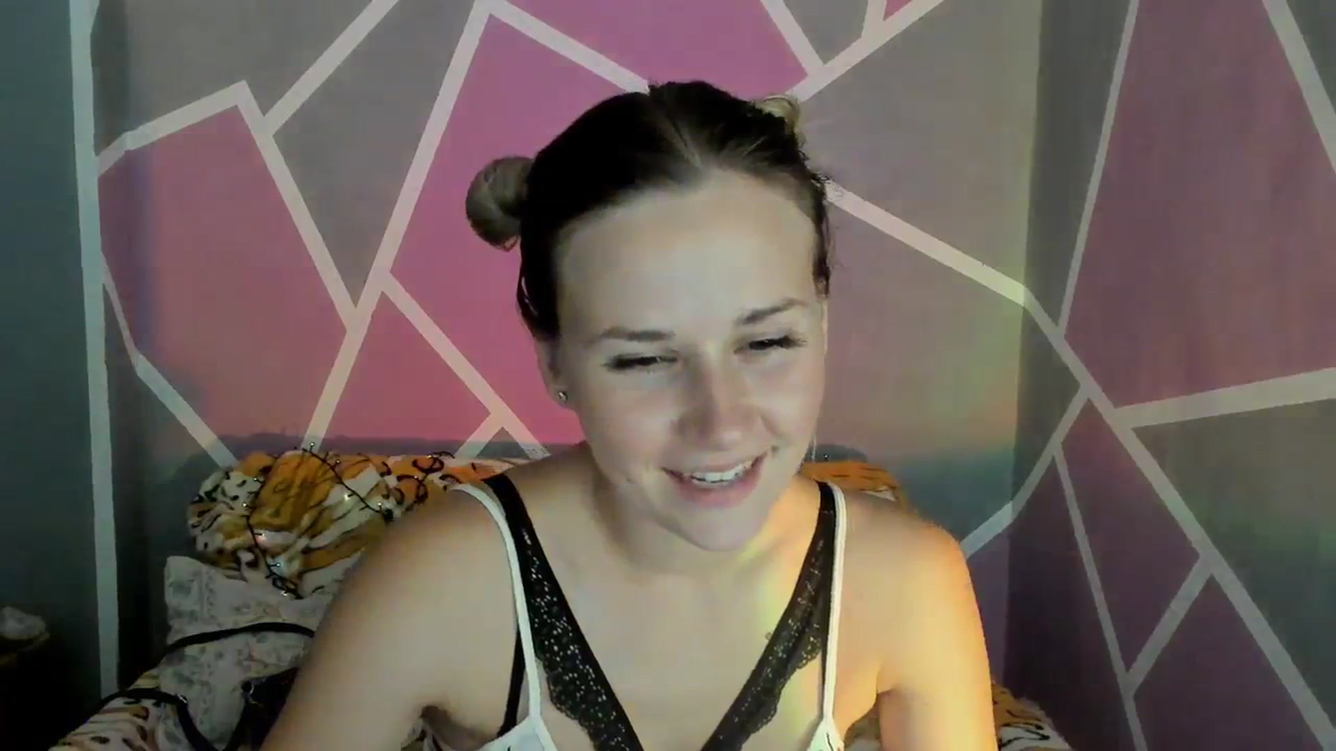 Gallery image thumbnail from UkrBeauty's myfreecams stream on, 08/31/2023, 15:39 image 2 of 20