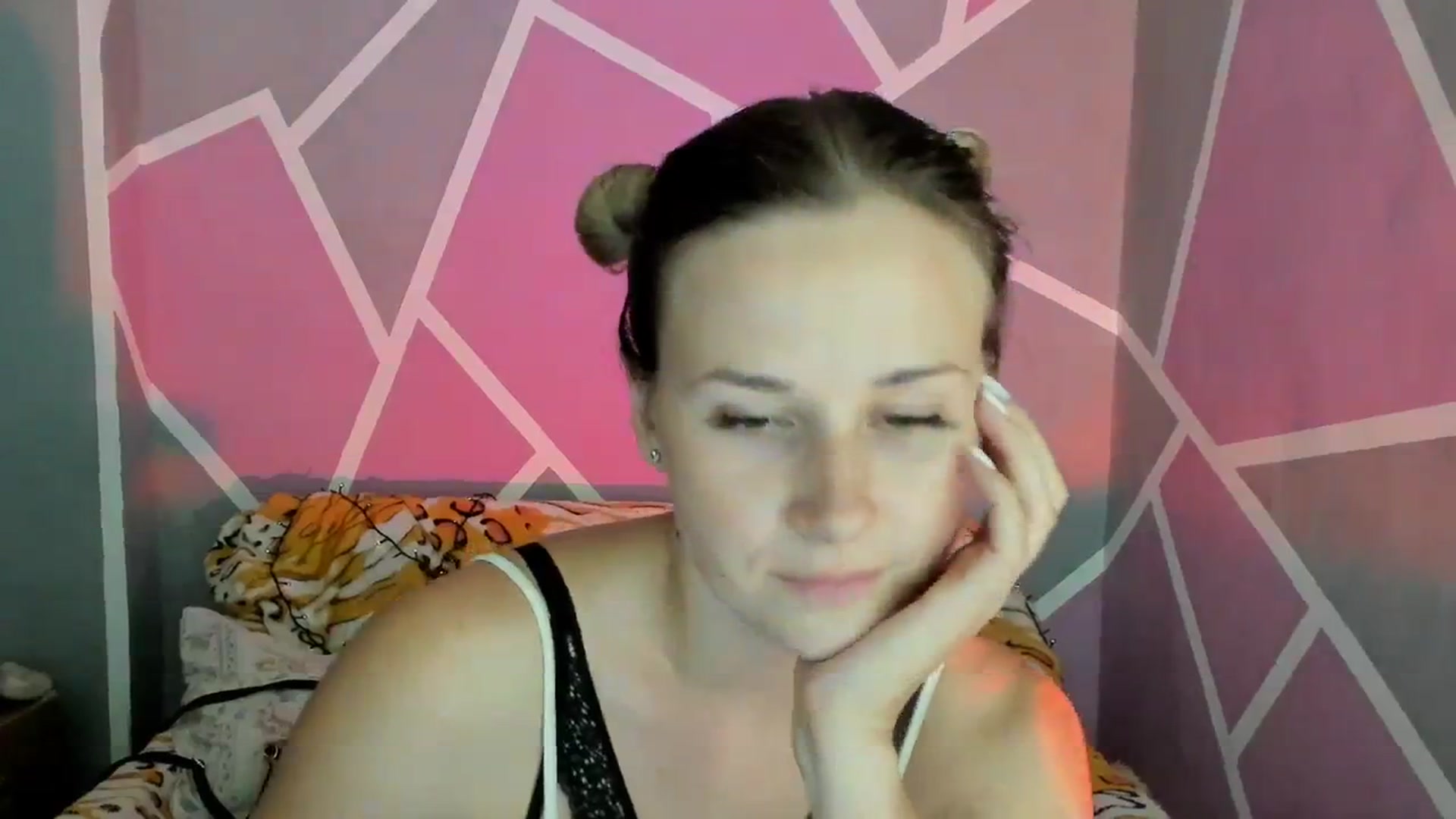 Gallery image thumbnail from UkrBeauty's myfreecams stream on, 08/31/2023, 15:39 image 5 of 20