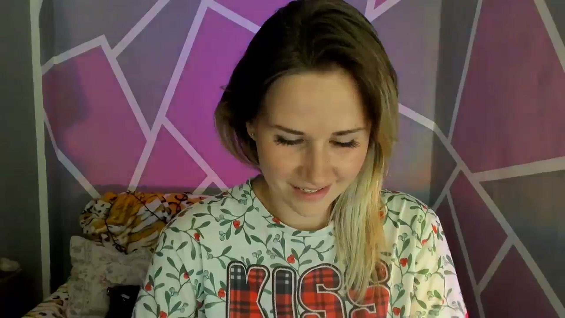 Gallery image thumbnail from UkrBeauty's myfreecams stream on, 09/02/2023, 15:33 image 3 of 20