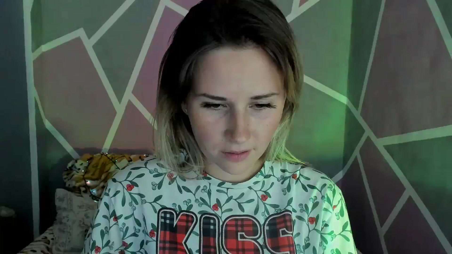Gallery image thumbnail from UkrBeauty's myfreecams stream on, 09/02/2023, 15:33 image 17 of 20