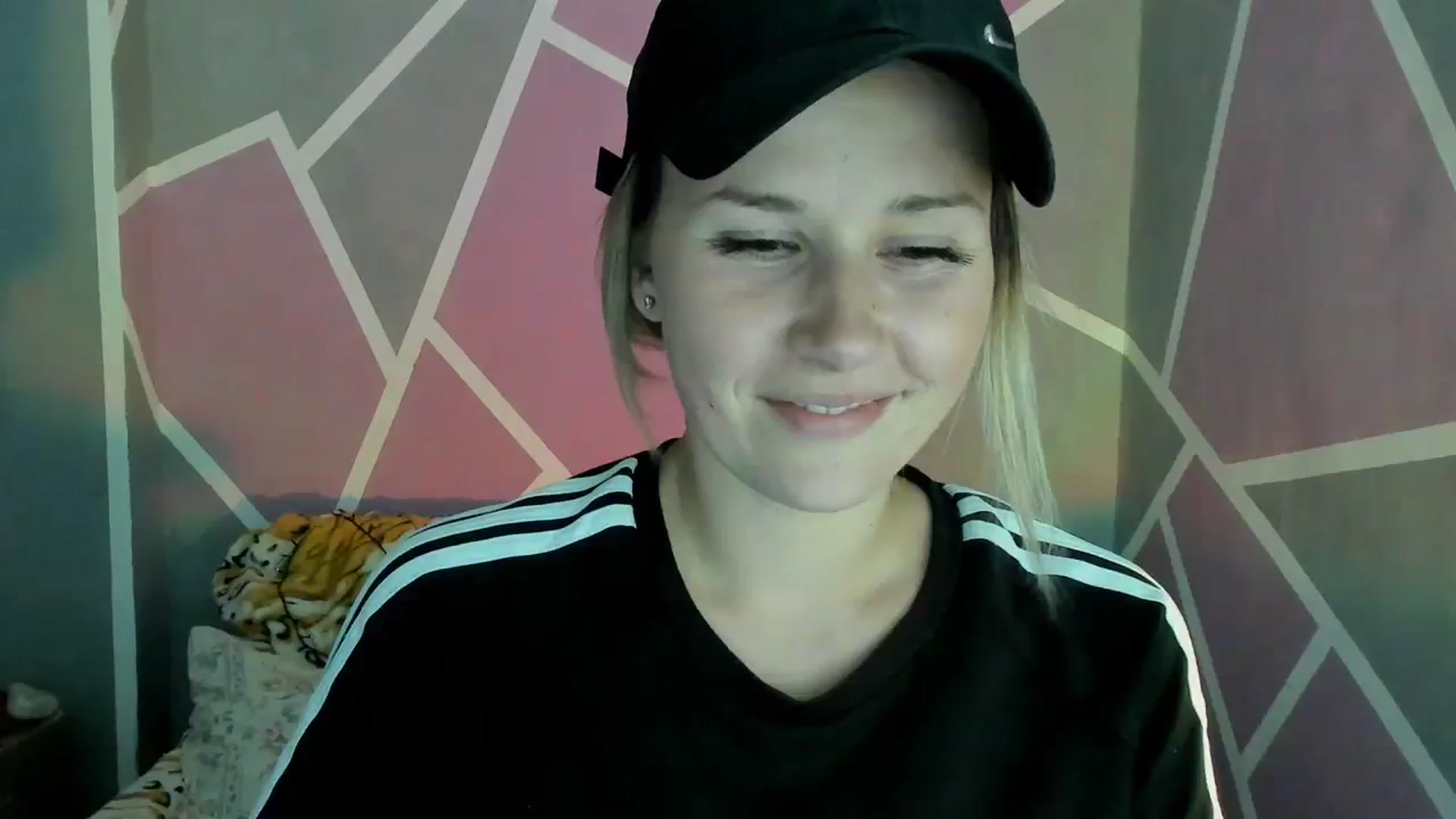 Gallery image thumbnail from UkrBeauty's myfreecams stream on, 09/03/2023, 17:21 image 9 of 20