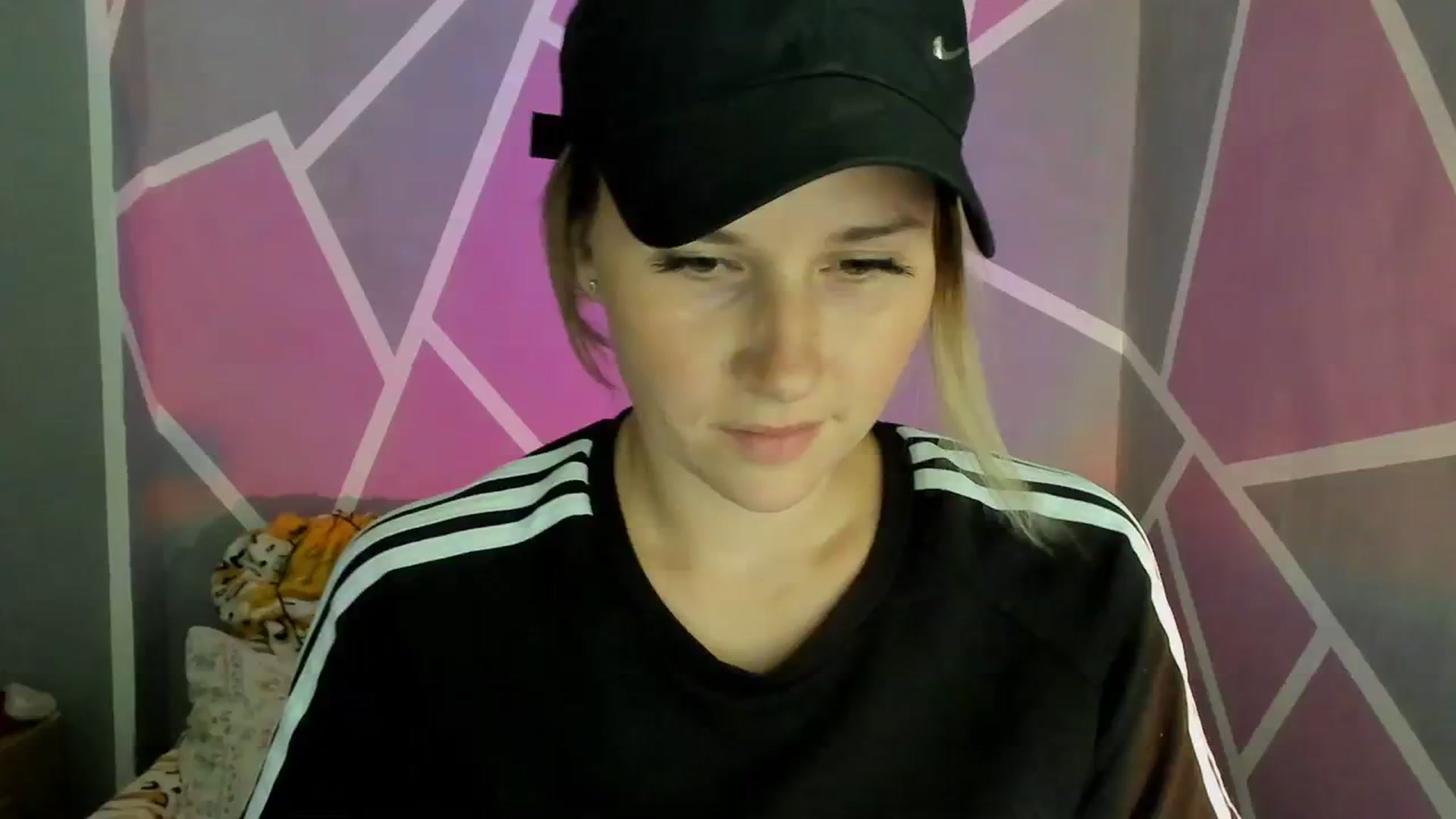 Gallery image thumbnail from UkrBeauty's myfreecams stream on, 09/03/2023, 17:21 image 14 of 20