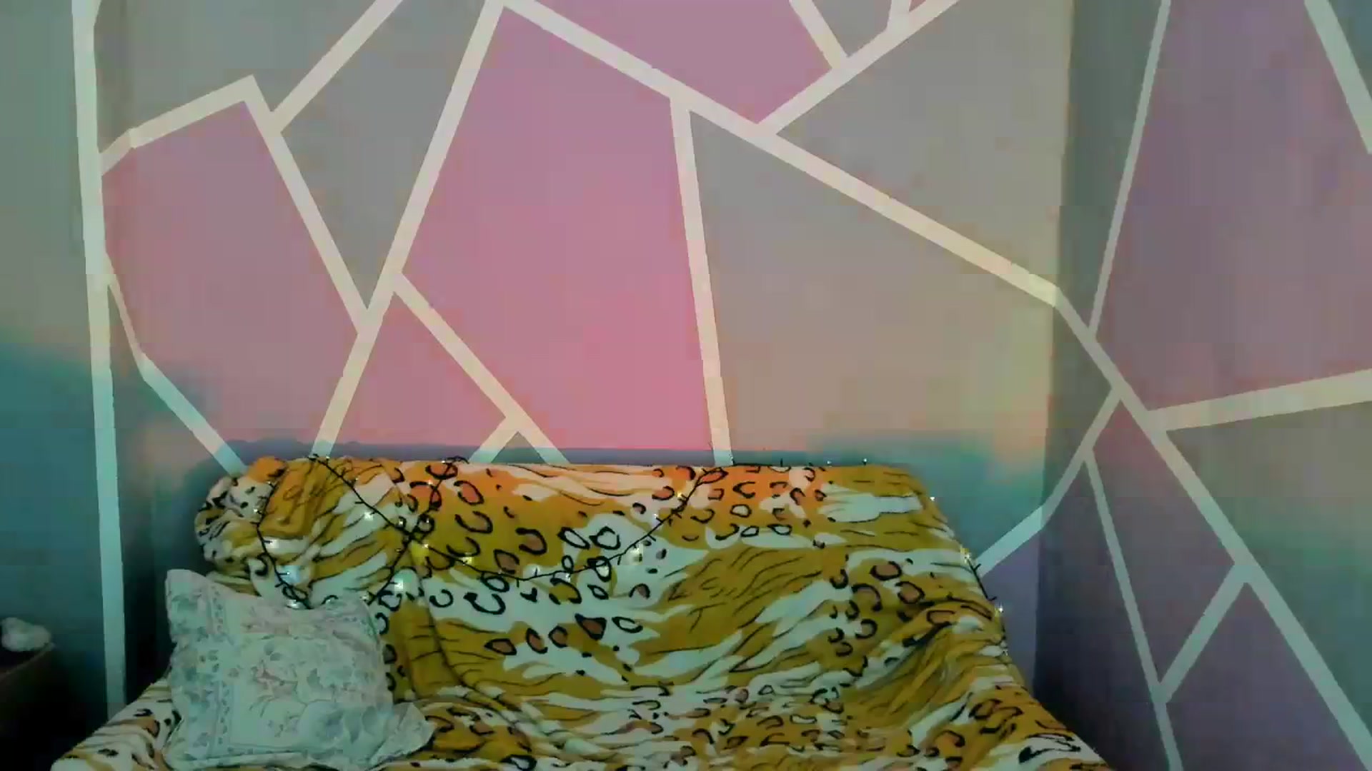 Gallery image thumbnail from UkrBeauty's myfreecams stream on, 09/04/2023, 16:39 image 8 of 20