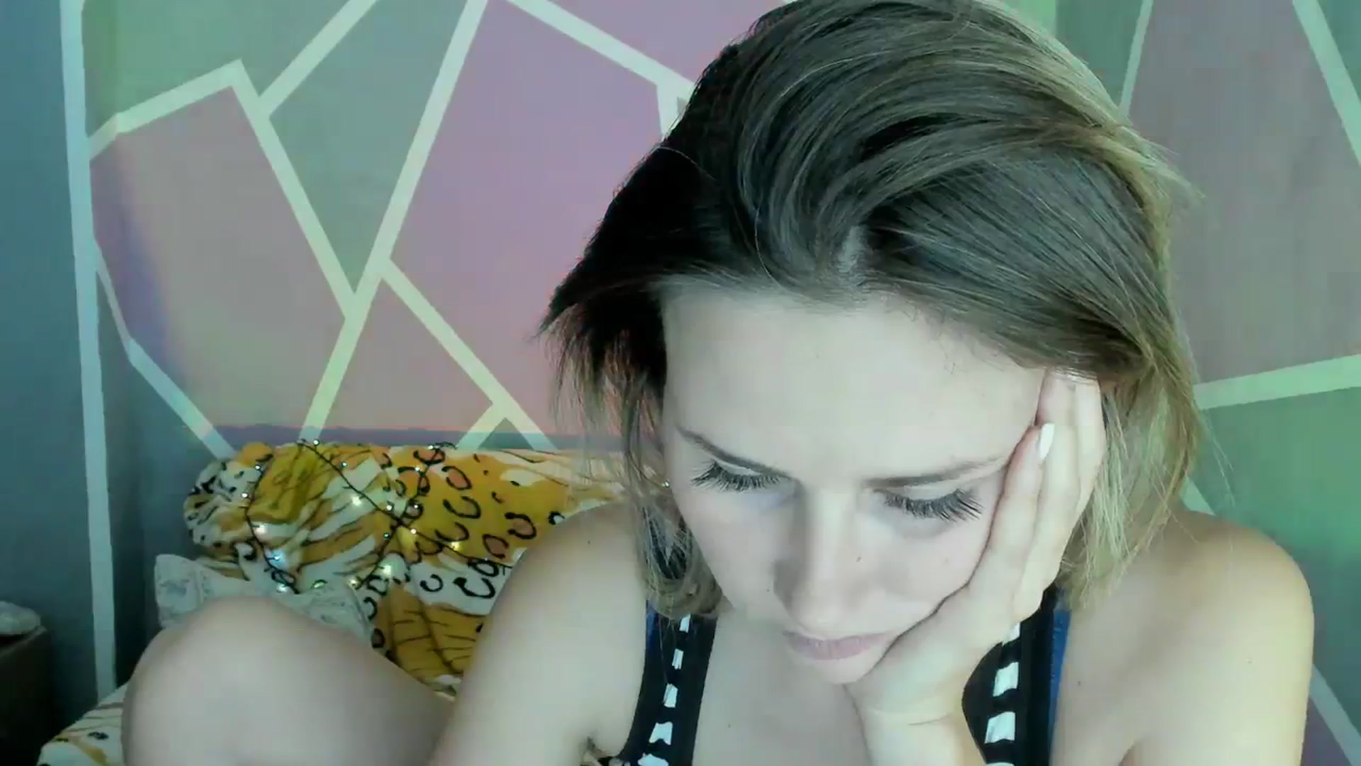 Gallery image thumbnail from UkrBeauty's myfreecams stream on, 09/05/2023, 15:30 image 7 of 20