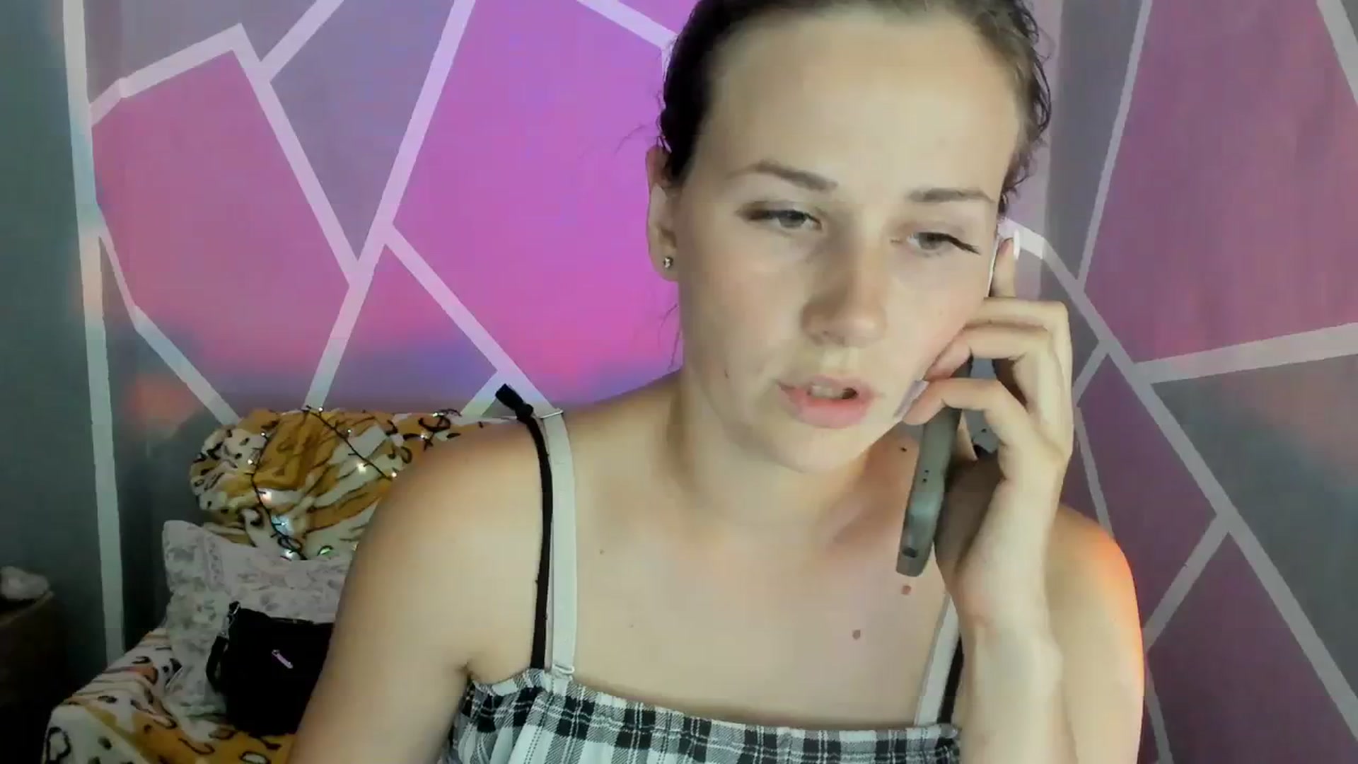 Gallery image thumbnail from UkrBeauty's myfreecams stream on, 09/06/2023, 16:12 image 5 of 20