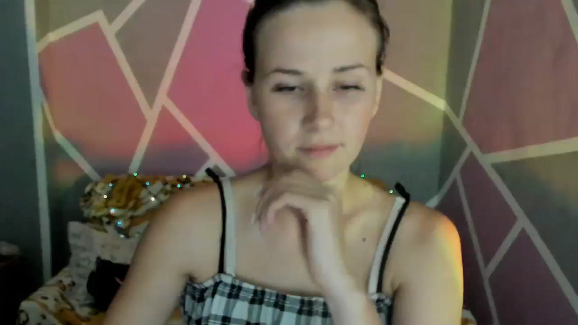 Gallery image thumbnail from UkrBeauty's myfreecams stream on, 09/06/2023, 16:12 image 1 of 20