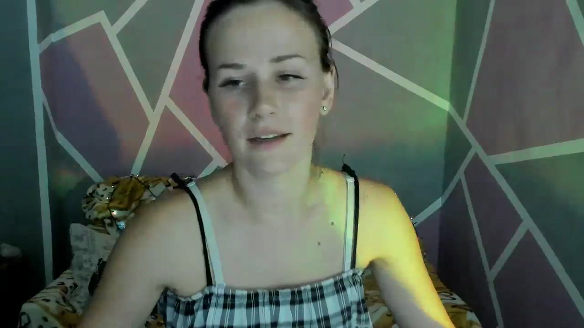 Gallery image thumbnail from UkrBeauty's myfreecams stream on, 09/06/2023, 16:12 image 19 of 20