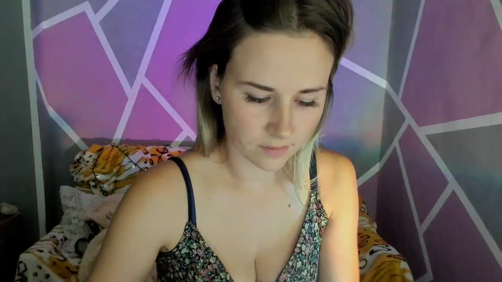 Gallery image thumbnail from UkrBeauty's myfreecams stream on, 09/09/2023, 16:54 image 14 of 20