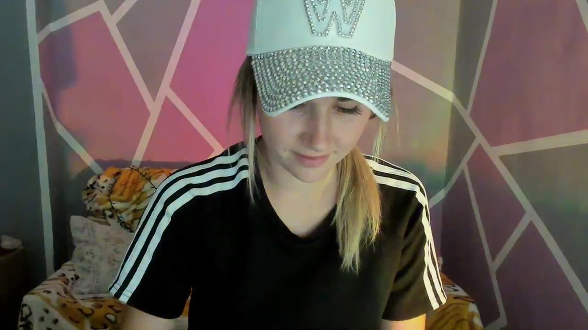 Gallery image thumbnail from UkrBeauty's myfreecams stream on, 09/11/2023, 15:54 image 13 of 20