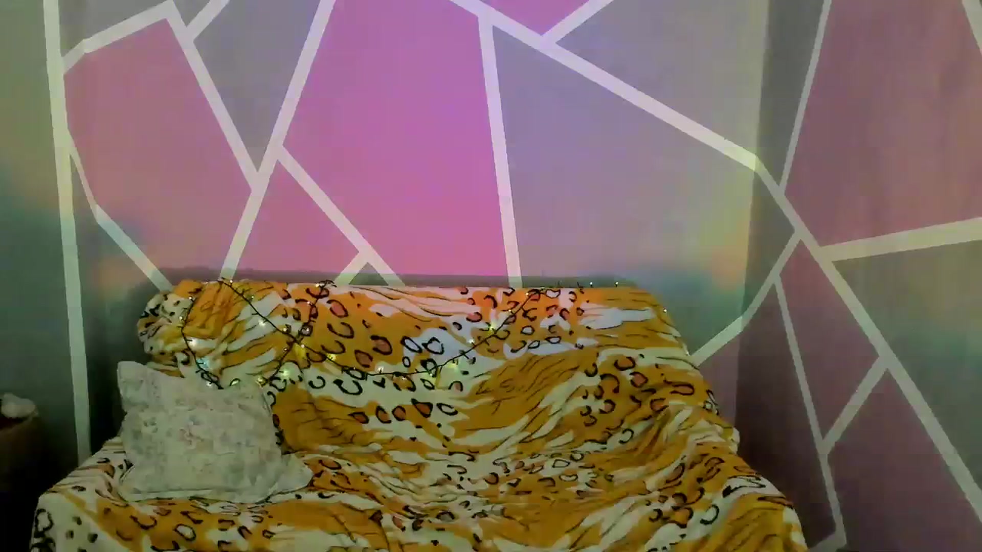 Gallery image thumbnail from UkrBeauty's myfreecams stream on, 09/11/2023, 16:28 image 18 of 20