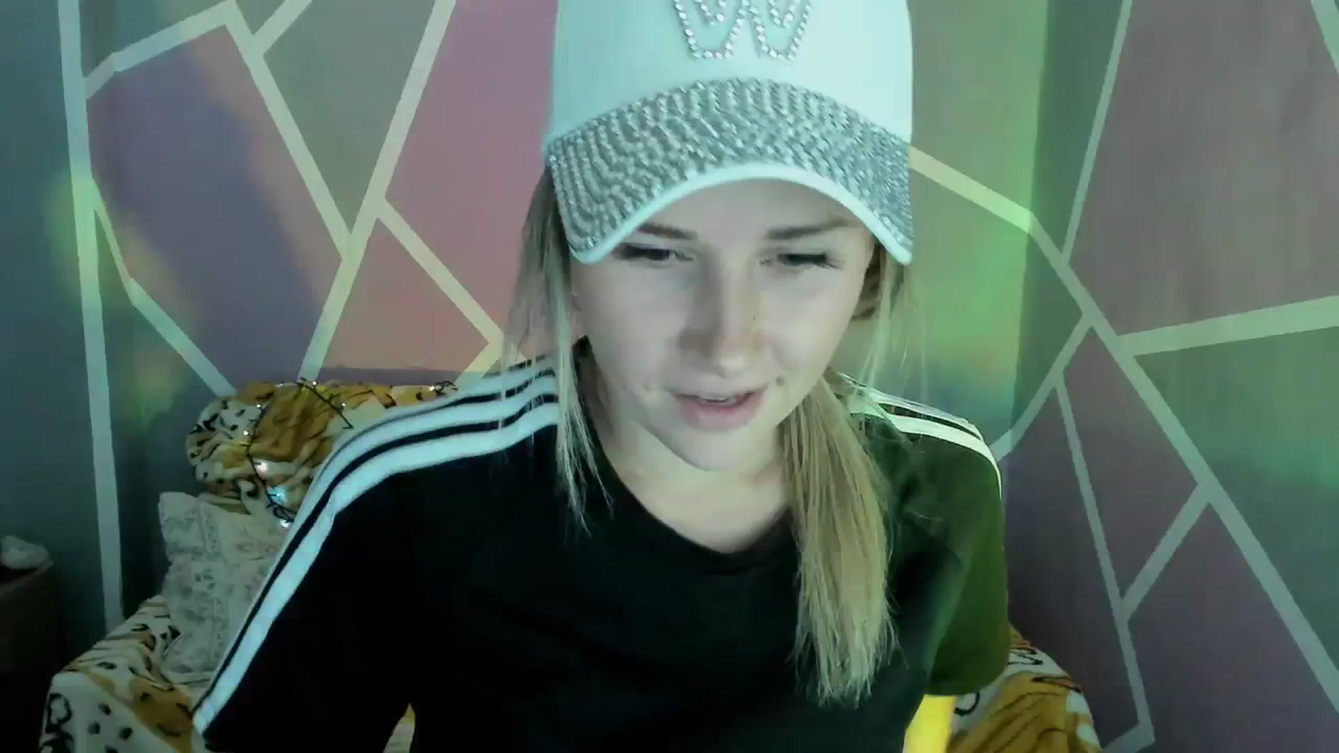 Gallery image thumbnail from UkrBeauty's myfreecams stream on, 09/11/2023, 16:28 image 1 of 20