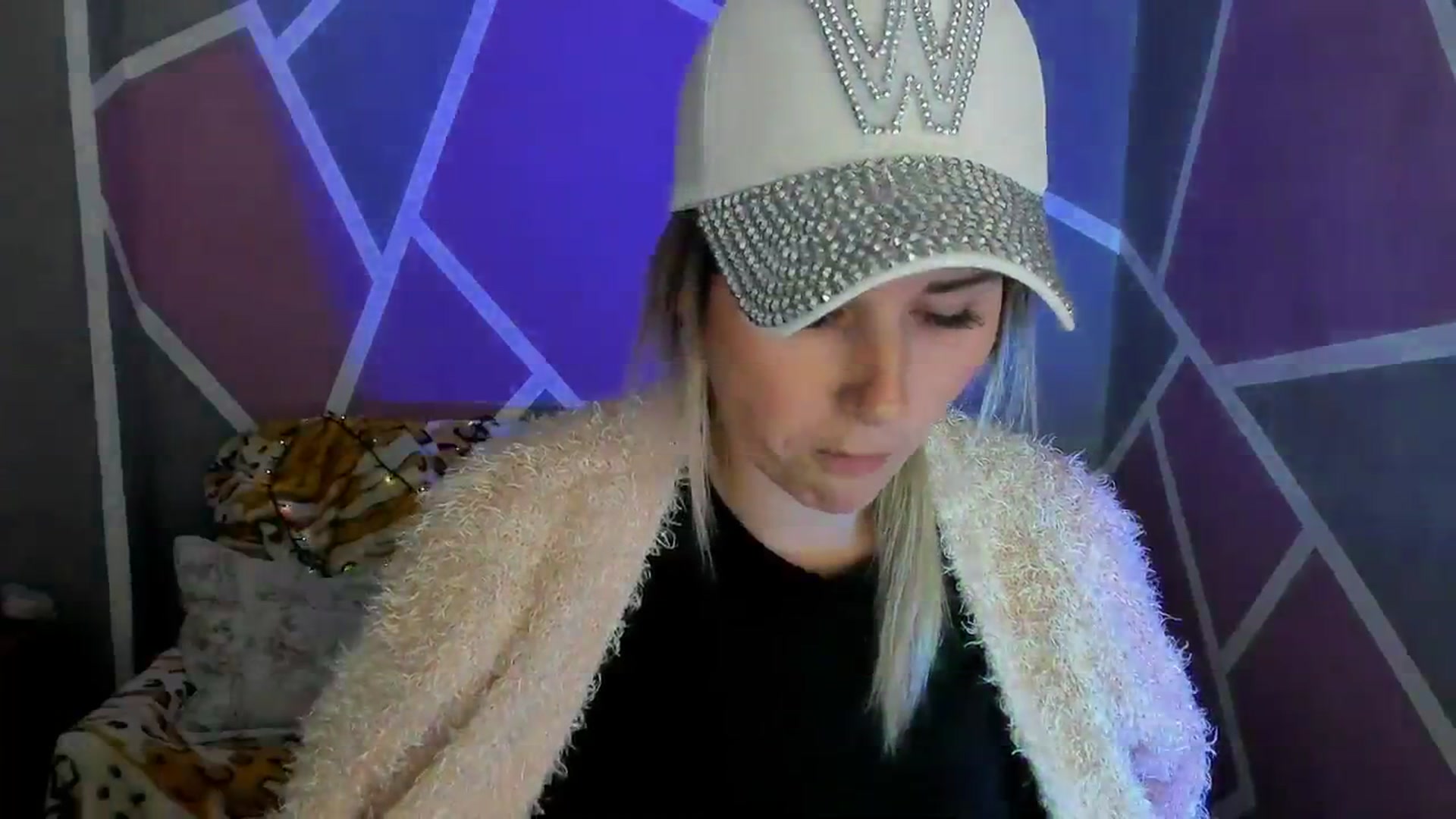 Gallery image thumbnail from UkrBeauty's myfreecams stream on, 09/11/2023, 16:28 image 20 of 20
