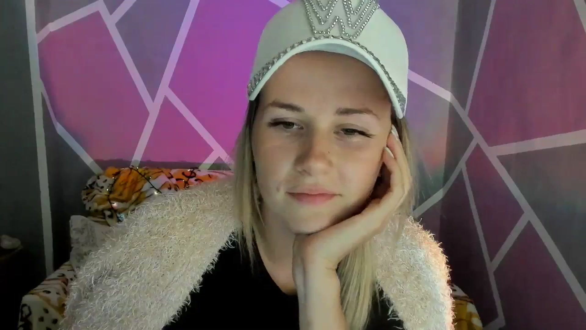 Gallery image thumbnail from UkrBeauty's myfreecams stream on, 09/11/2023, 17:14 image 20 of 20