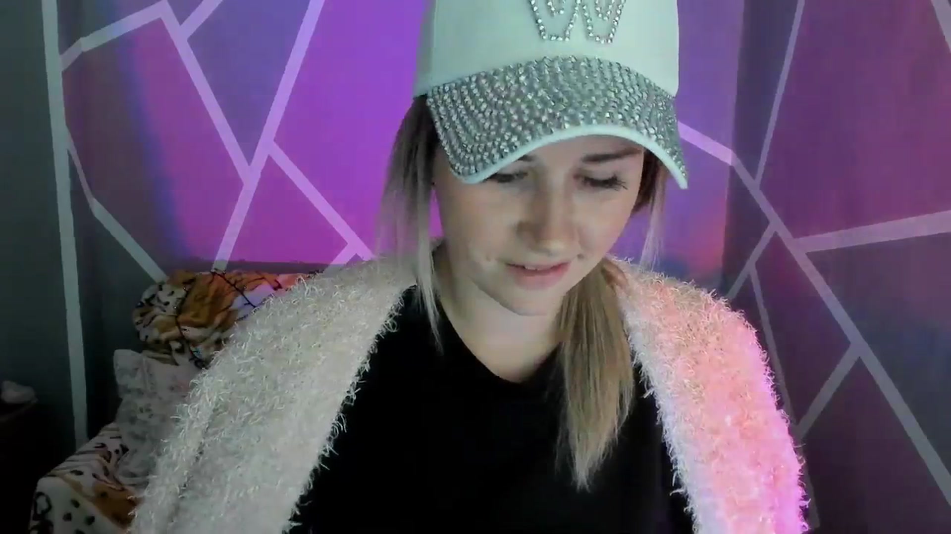 Gallery image thumbnail from UkrBeauty's myfreecams stream on, 09/11/2023, 17:14 image 11 of 20