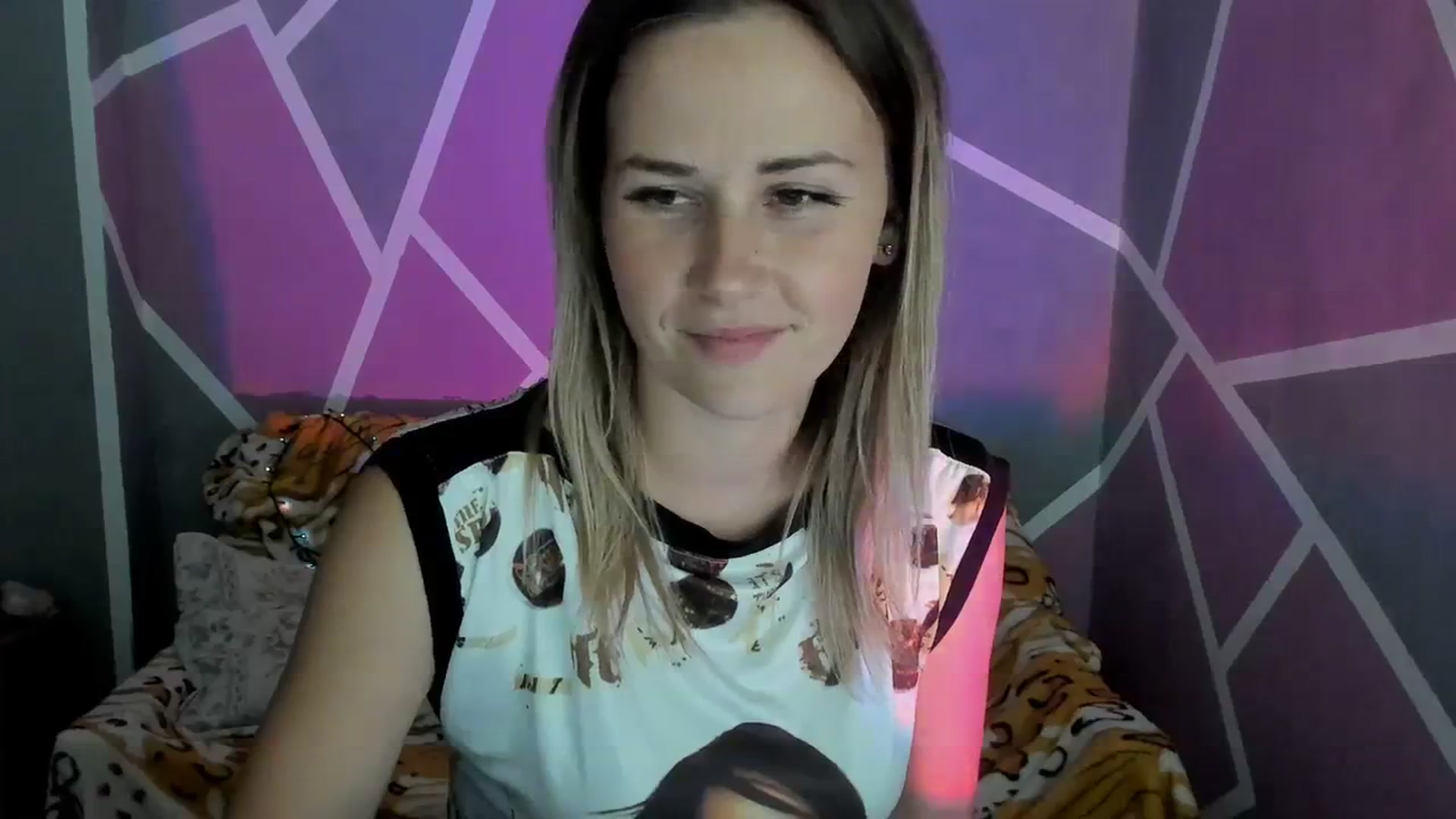 Gallery image thumbnail from UkrBeauty's myfreecams stream on, 09/12/2023, 15:55 image 5 of 20