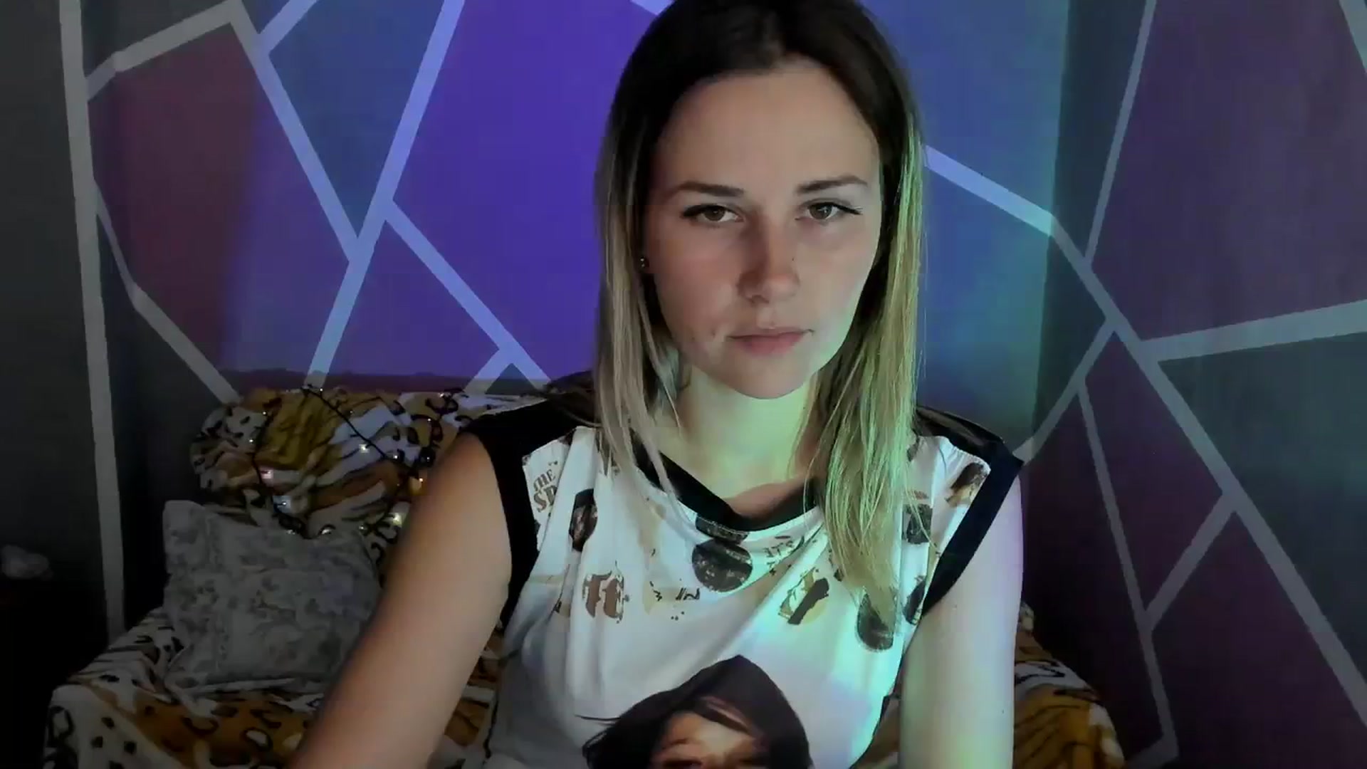 Gallery image thumbnail from UkrBeauty's myfreecams stream on, 09/12/2023, 15:55 image 8 of 20