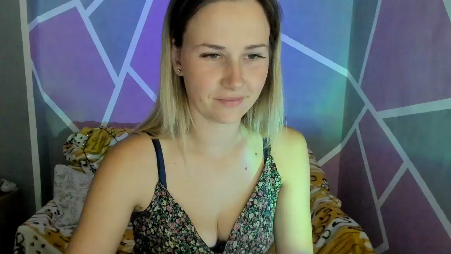Gallery image thumbnail from UkrBeauty's myfreecams stream on, 09/14/2023, 16:31 image 1 of 20