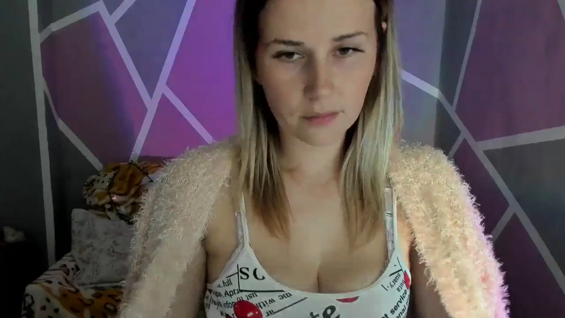 Gallery image thumbnail from UkrBeauty's myfreecams stream on, 09/15/2023, 15:33 image 10 of 20