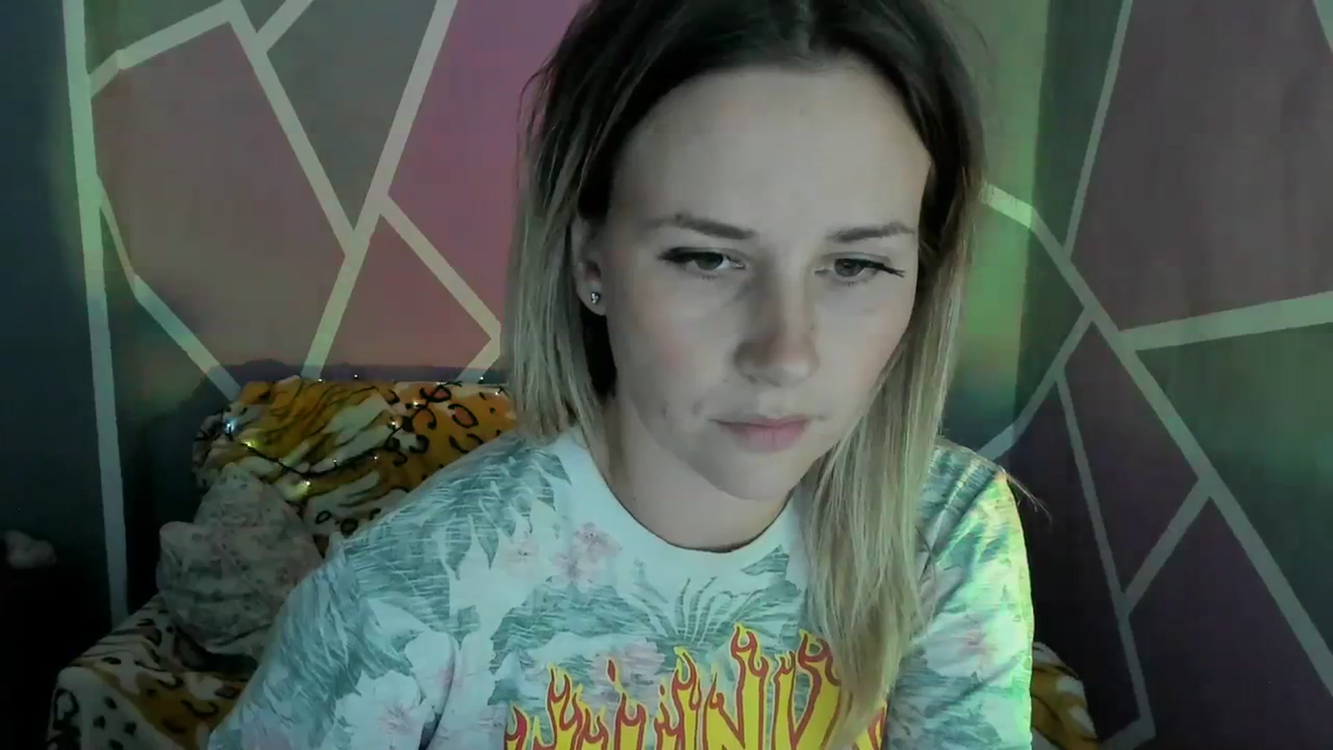 Gallery image thumbnail from UkrBeauty's myfreecams stream on, 09/18/2023, 16:59 image 17 of 20