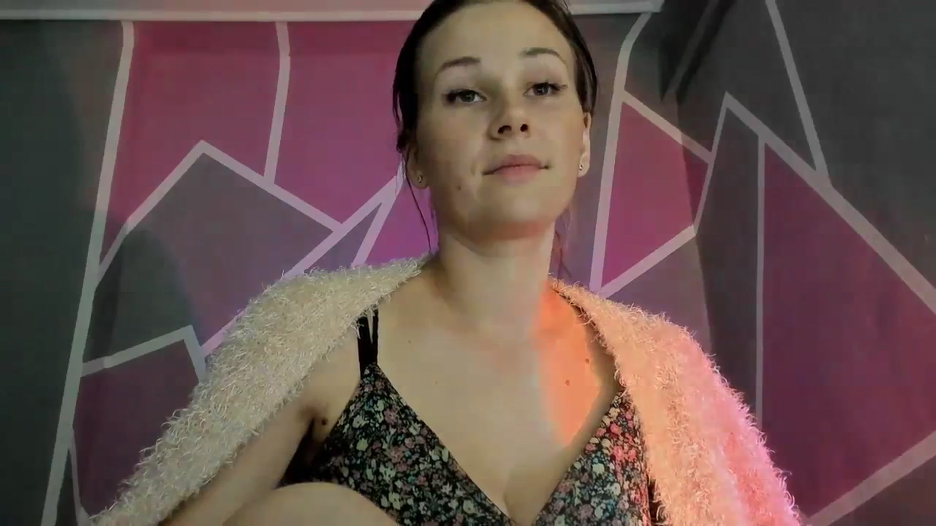 Gallery image thumbnail from UkrBeauty's myfreecams stream on, 09/20/2023, 15:11 image 13 of 20