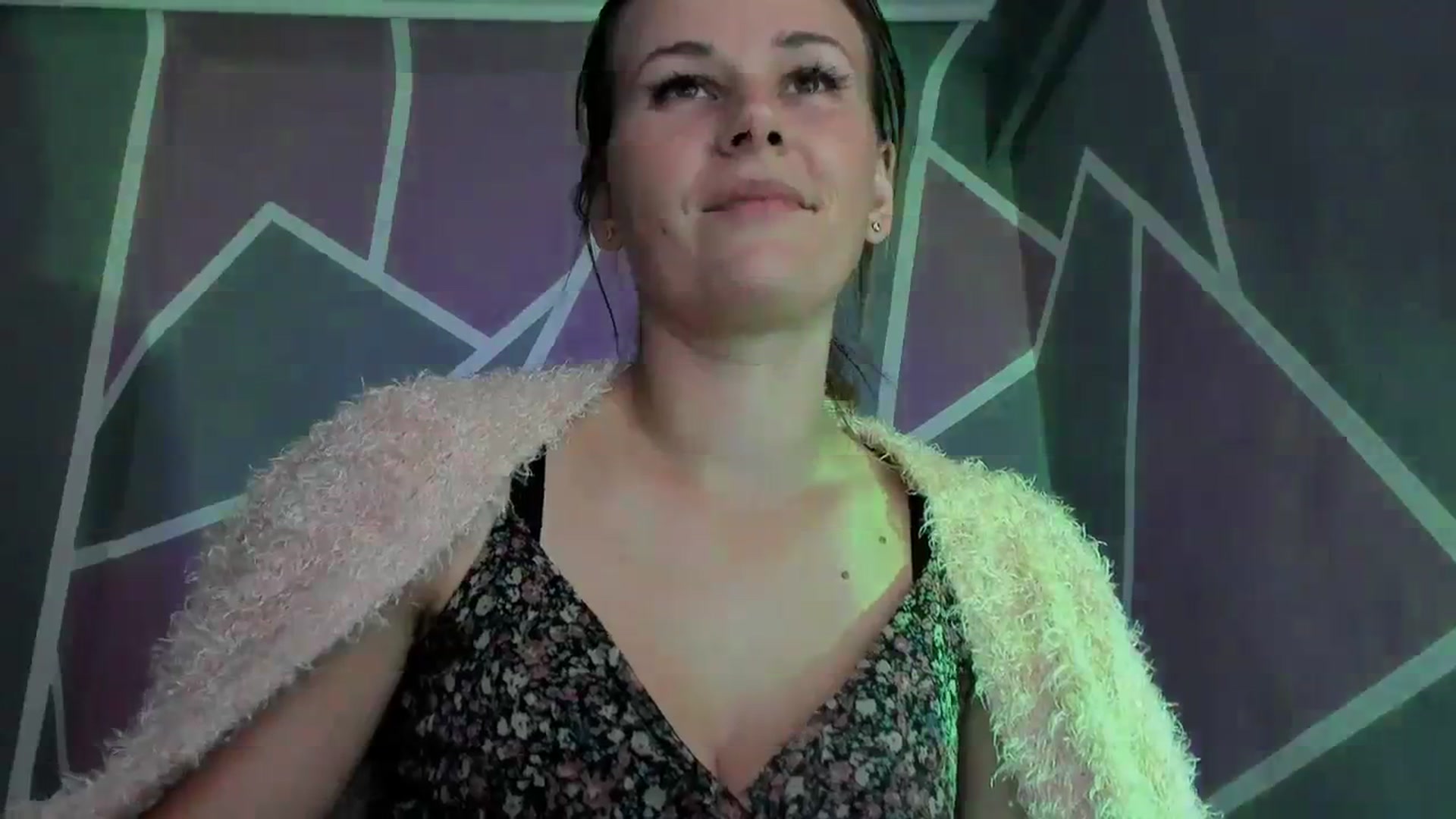 Gallery image thumbnail from UkrBeauty's myfreecams stream on, 09/20/2023, 16:59 image 2 of 20