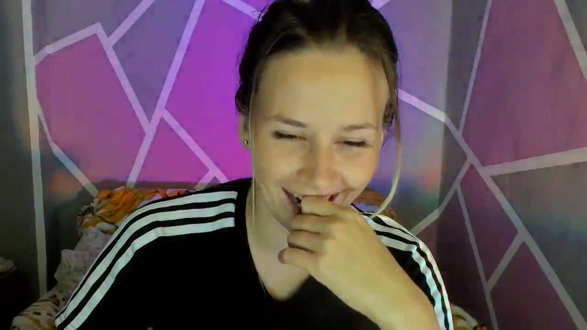 Gallery image thumbnail from UkrBeauty's myfreecams stream on, 09/23/2023, 14:56 image 19 of 20
