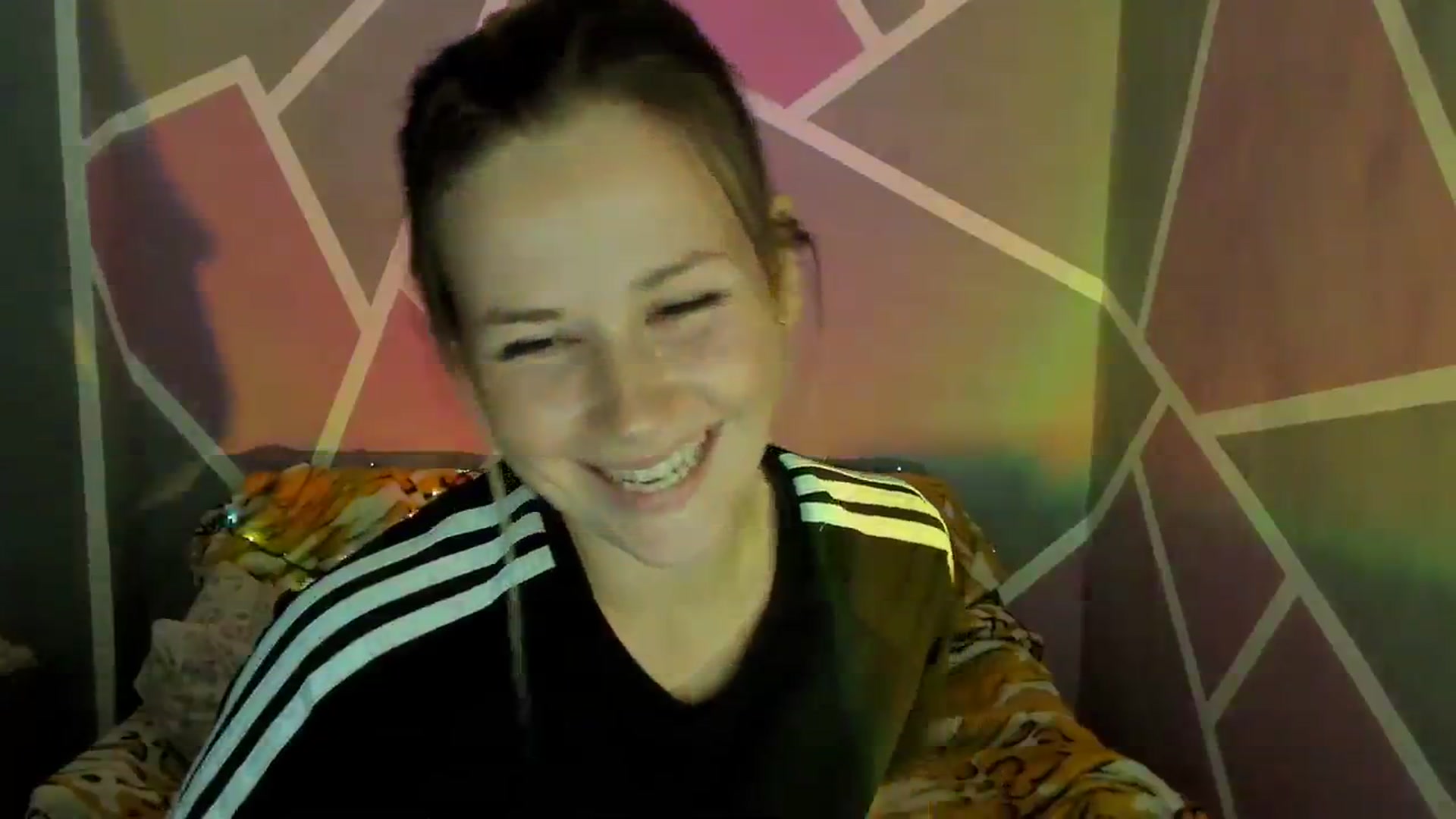 Gallery image thumbnail from UkrBeauty's myfreecams stream on, 09/23/2023, 16:36 image 10 of 20