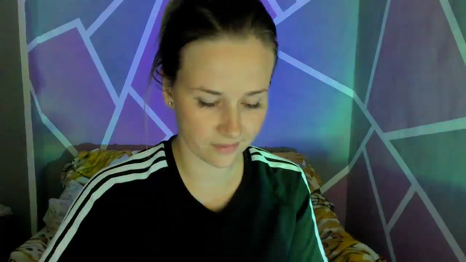Gallery image thumbnail from UkrBeauty's myfreecams stream on, 09/23/2023, 16:36 image 17 of 20