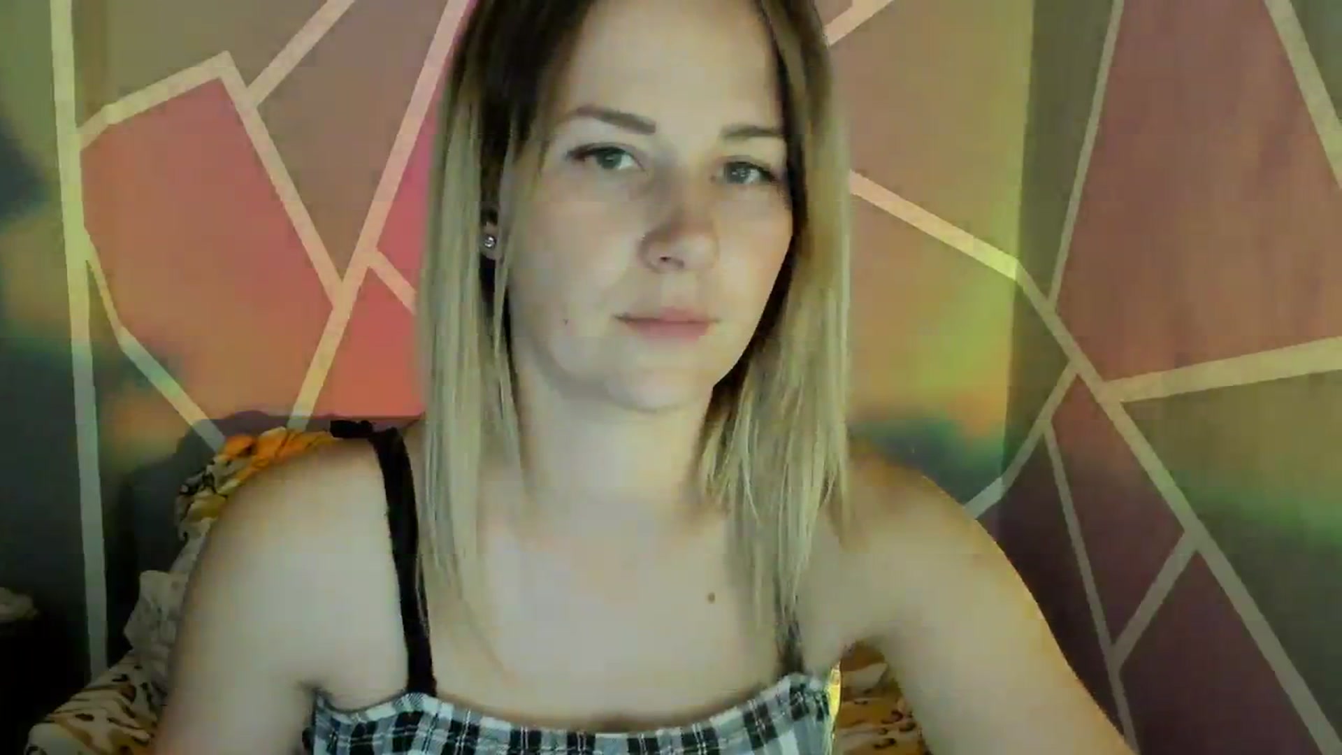 Gallery image thumbnail from UkrBeauty's myfreecams stream on, 09/24/2023, 16:08 image 3 of 20