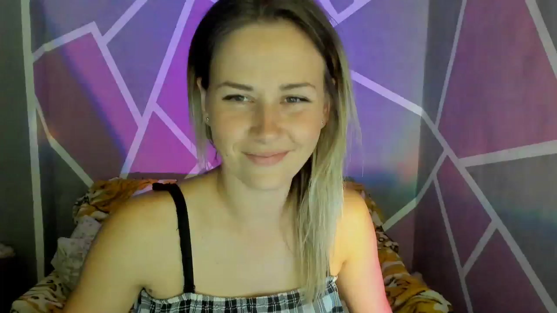 Gallery image thumbnail from UkrBeauty's myfreecams stream on, 09/24/2023, 16:08 image 5 of 20
