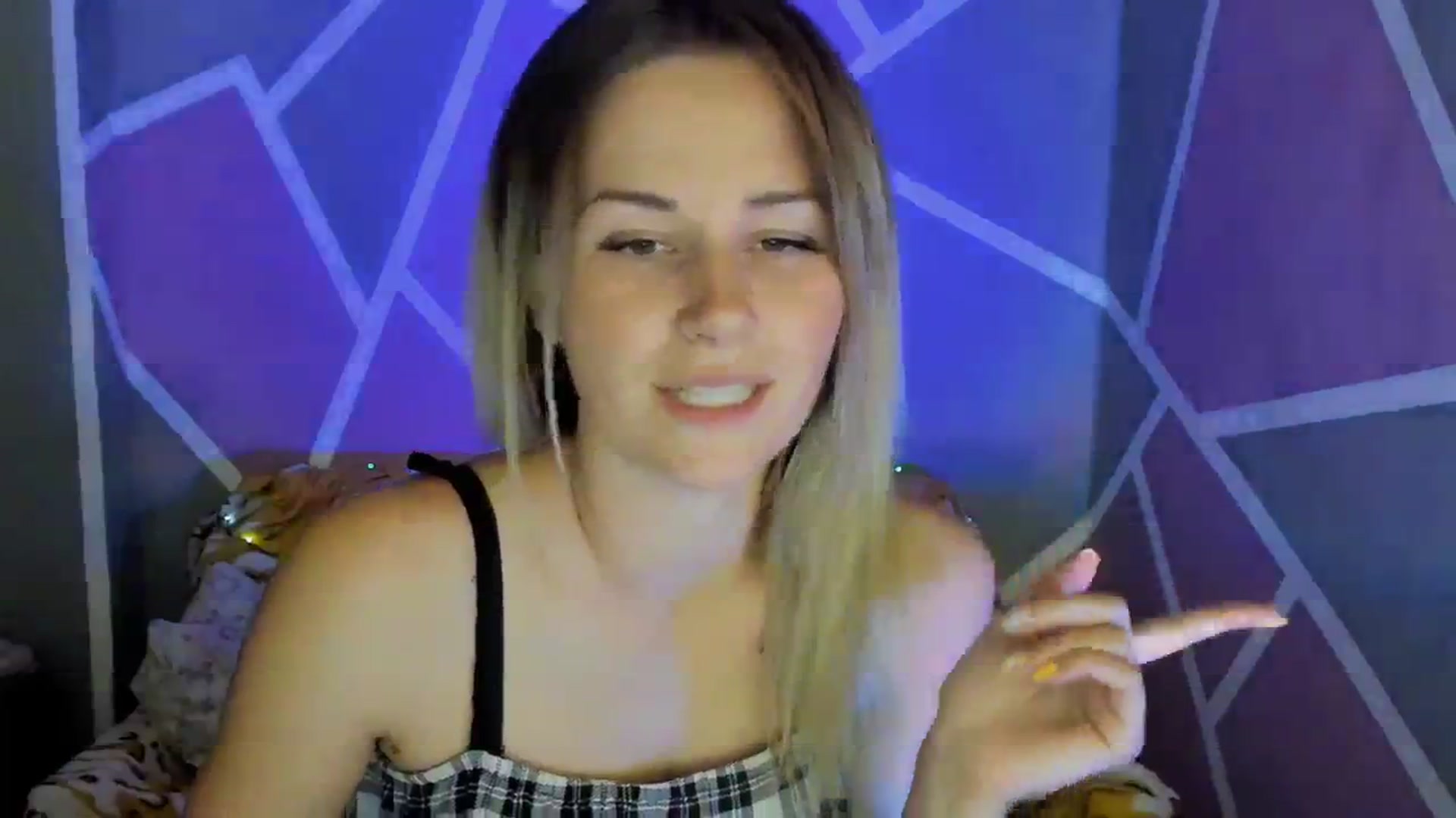 Gallery image thumbnail from UkrBeauty's myfreecams stream on, 09/24/2023, 16:08 image 6 of 20