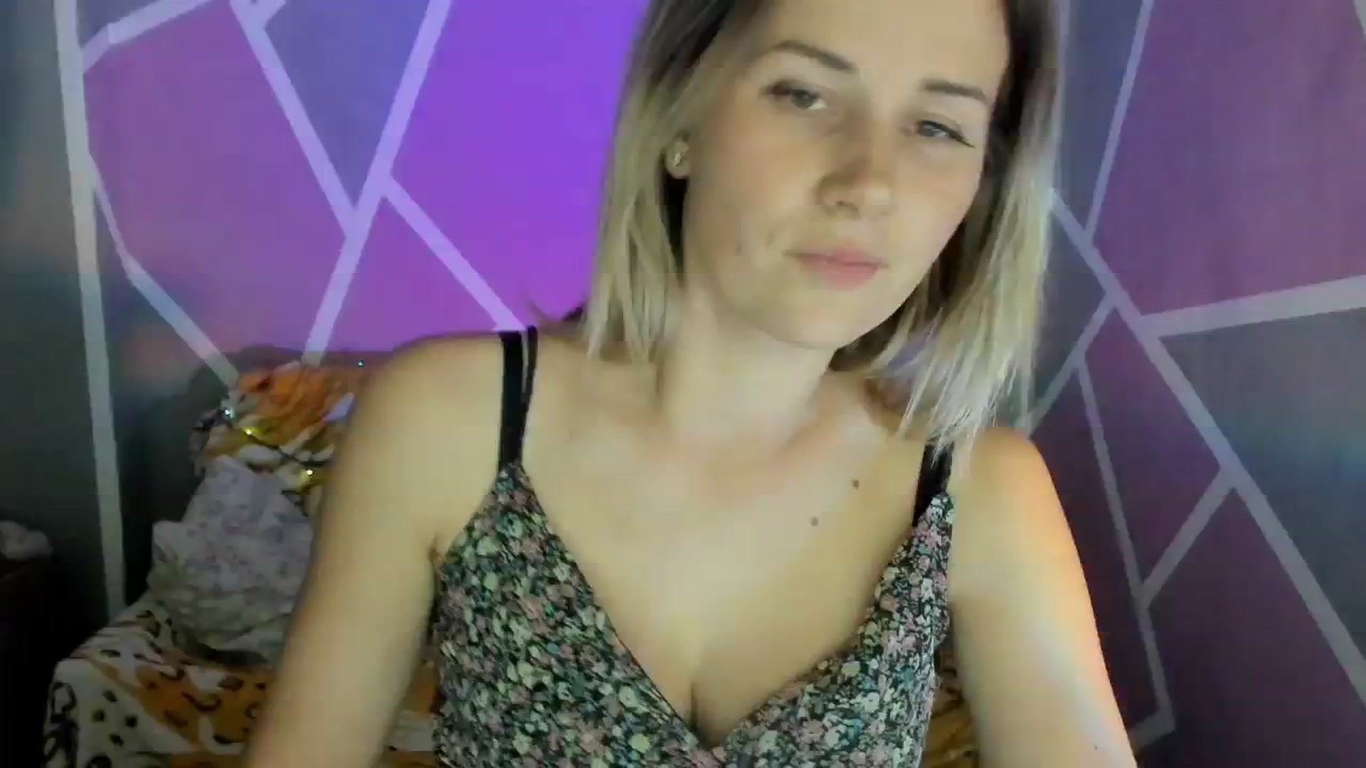 Gallery image thumbnail from UkrBeauty's myfreecams stream on, 09/27/2023, 15:51 image 1 of 20